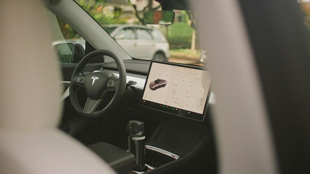 Tesla drops standard Autopilot as Musk pushes drivers towards subscriptions