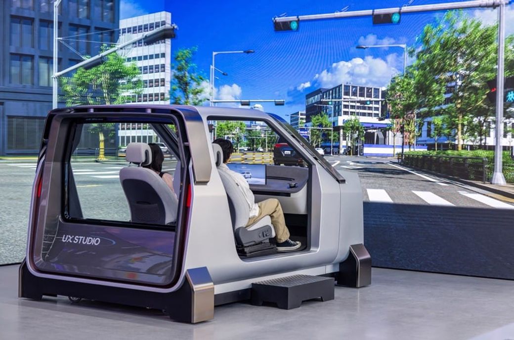User at the Hyundai Motor's UX Studio