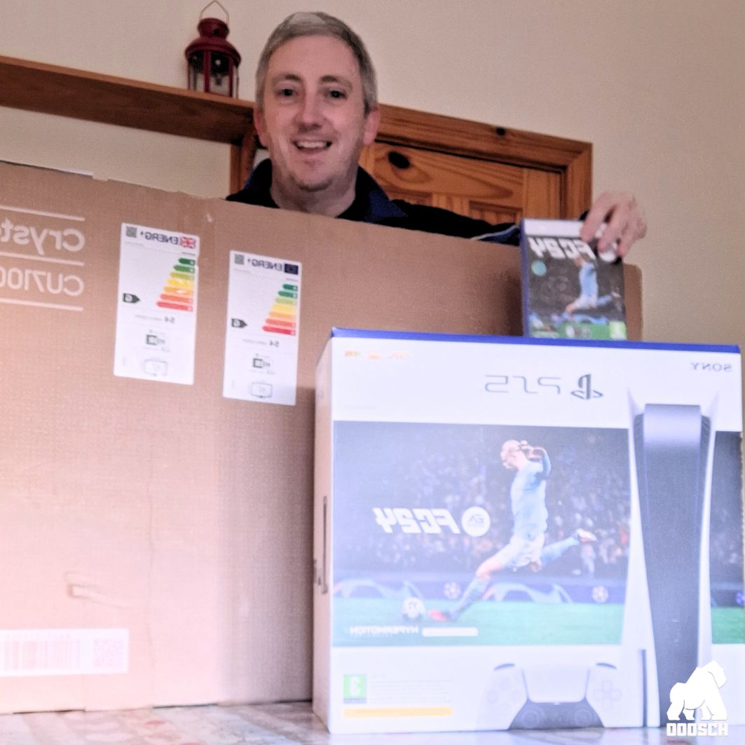 Winner: Colm Farnan –  PS5 FC 24 + Samsung 43" TV – Ticket: B48