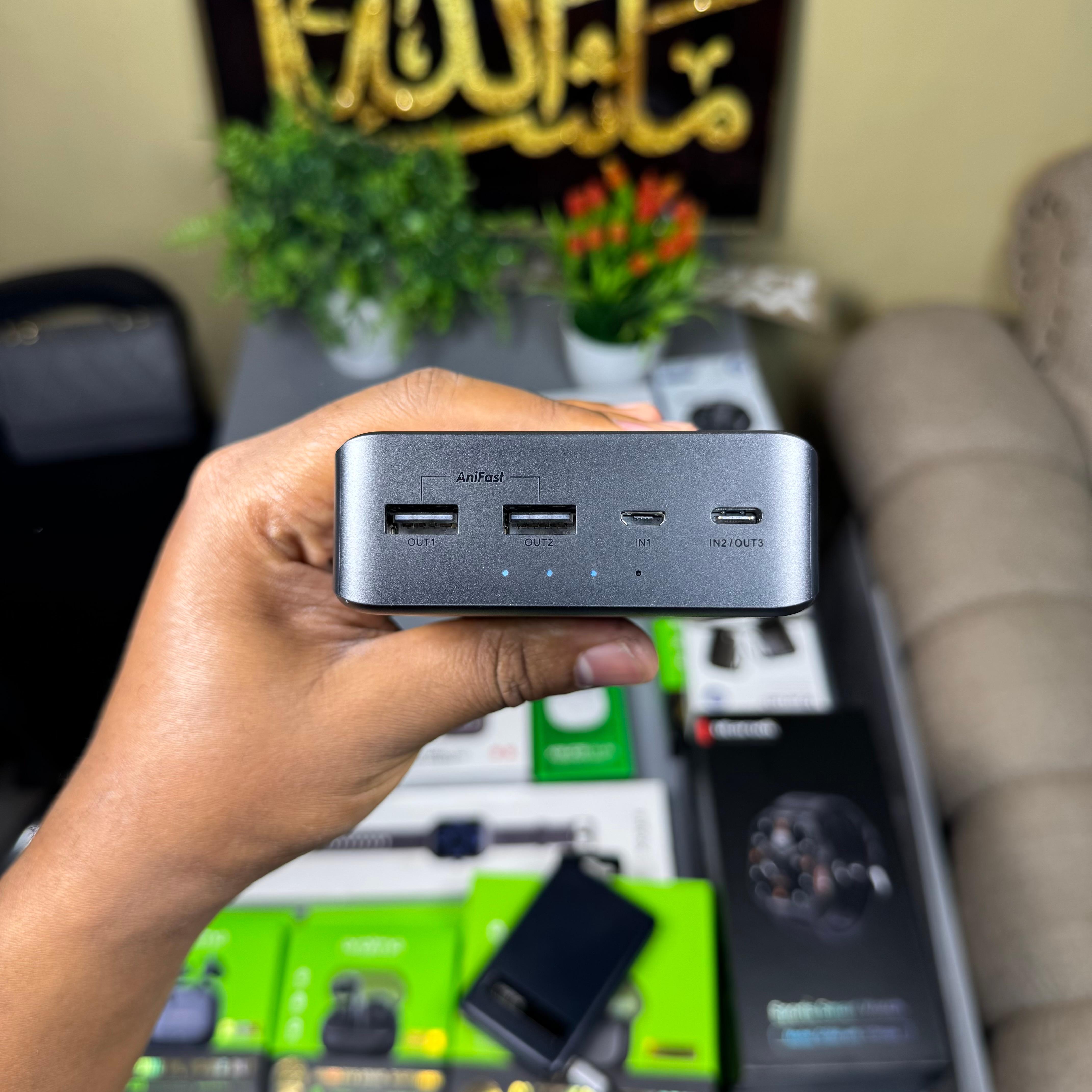 Oraimo Traveler 3 Lit 27000mAh 15W powerbank image 3