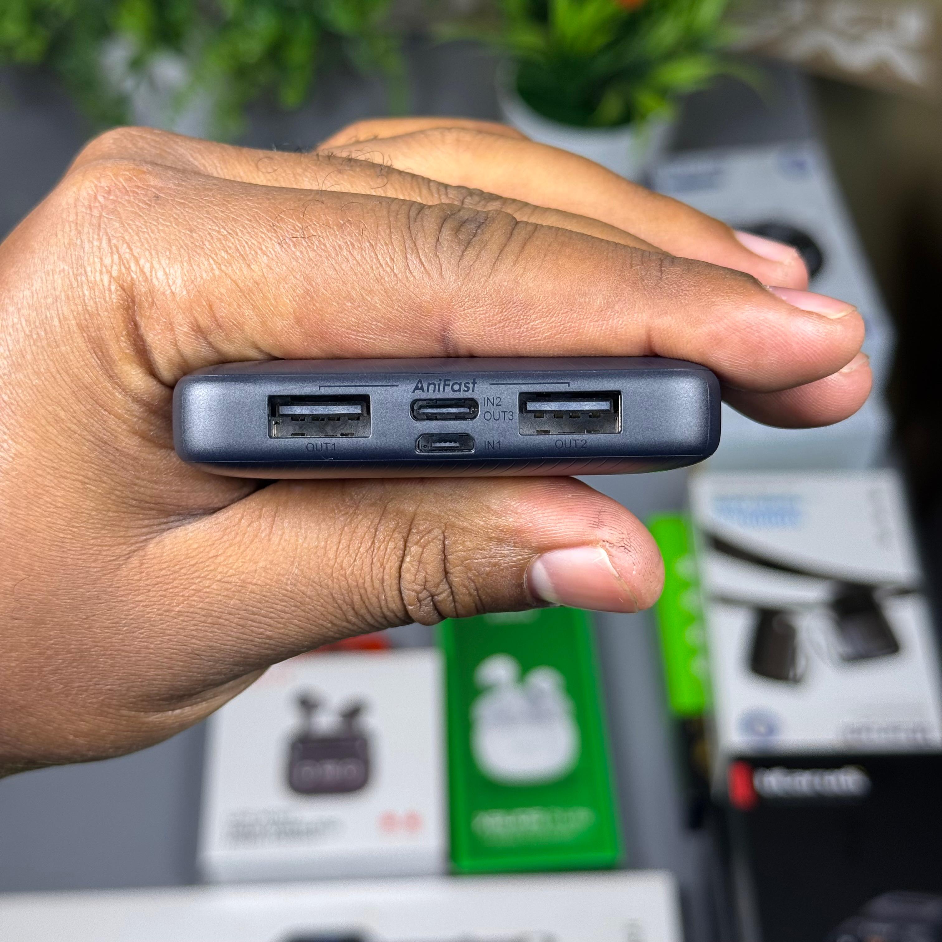 Oraimo Toast 15 Flash 10000mAh Powerbank 15W image 4