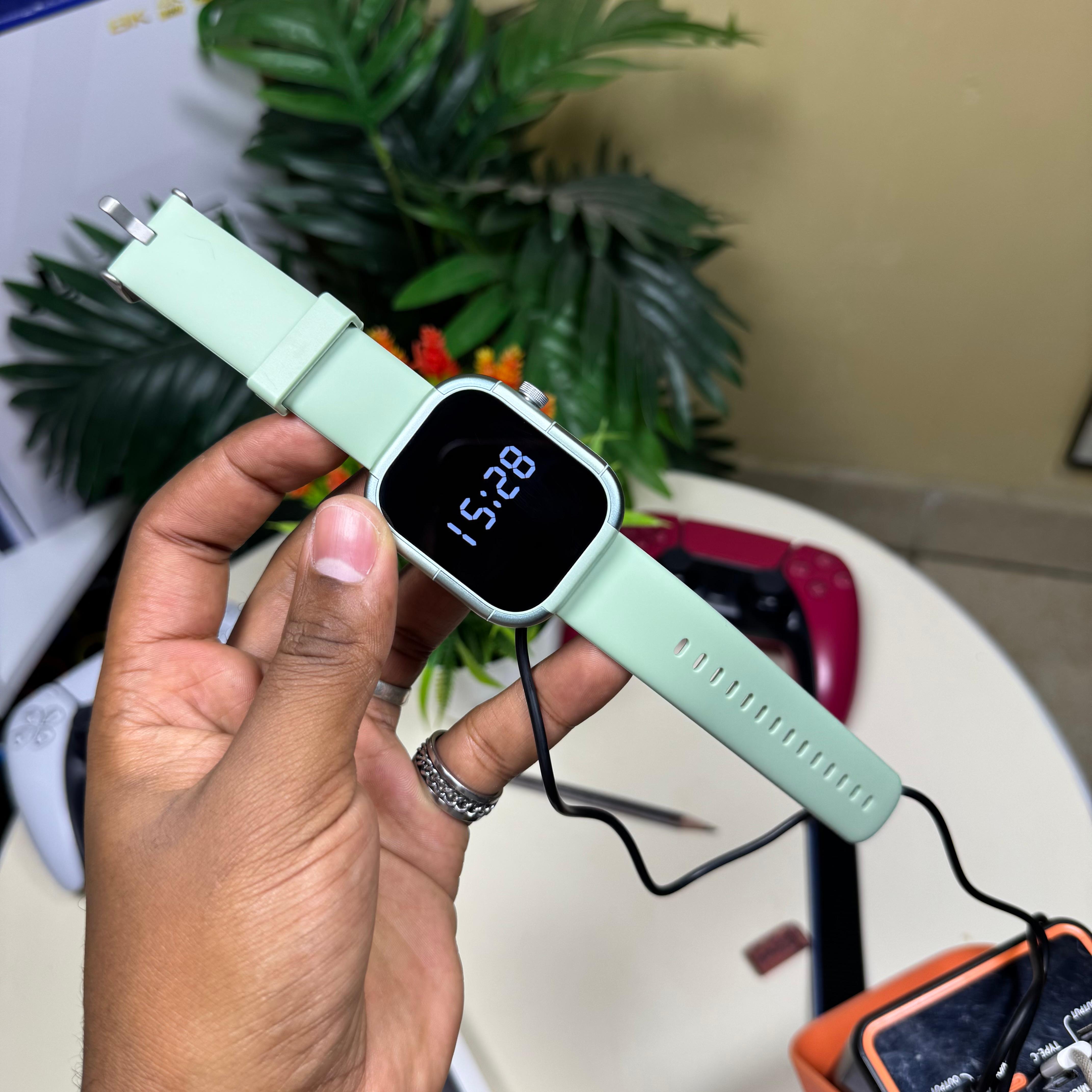 Infinix XWatch 3 Chic Amoled Display Smartwatch image 4