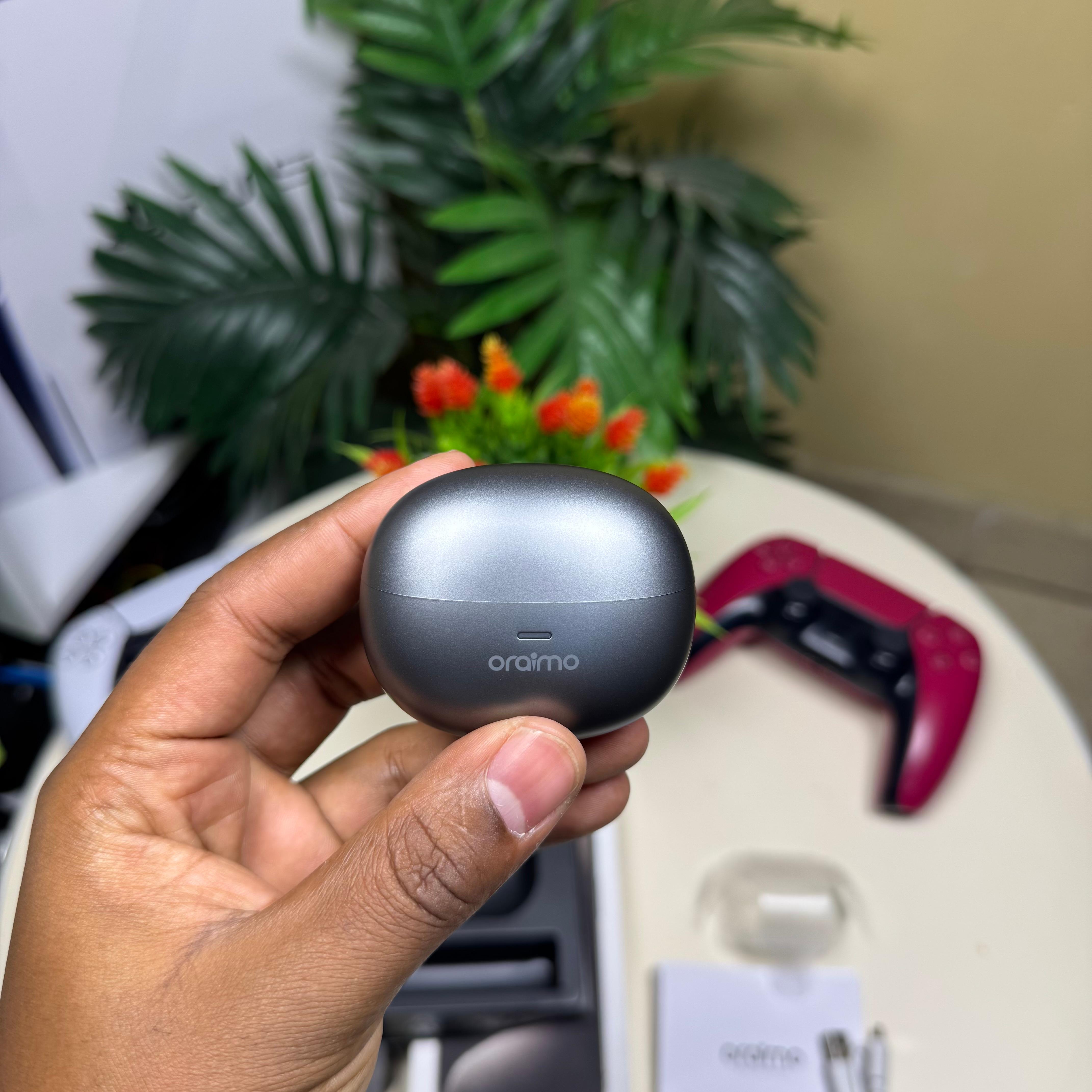 Oraimo OpenSnap N Clip Earbuds image 4