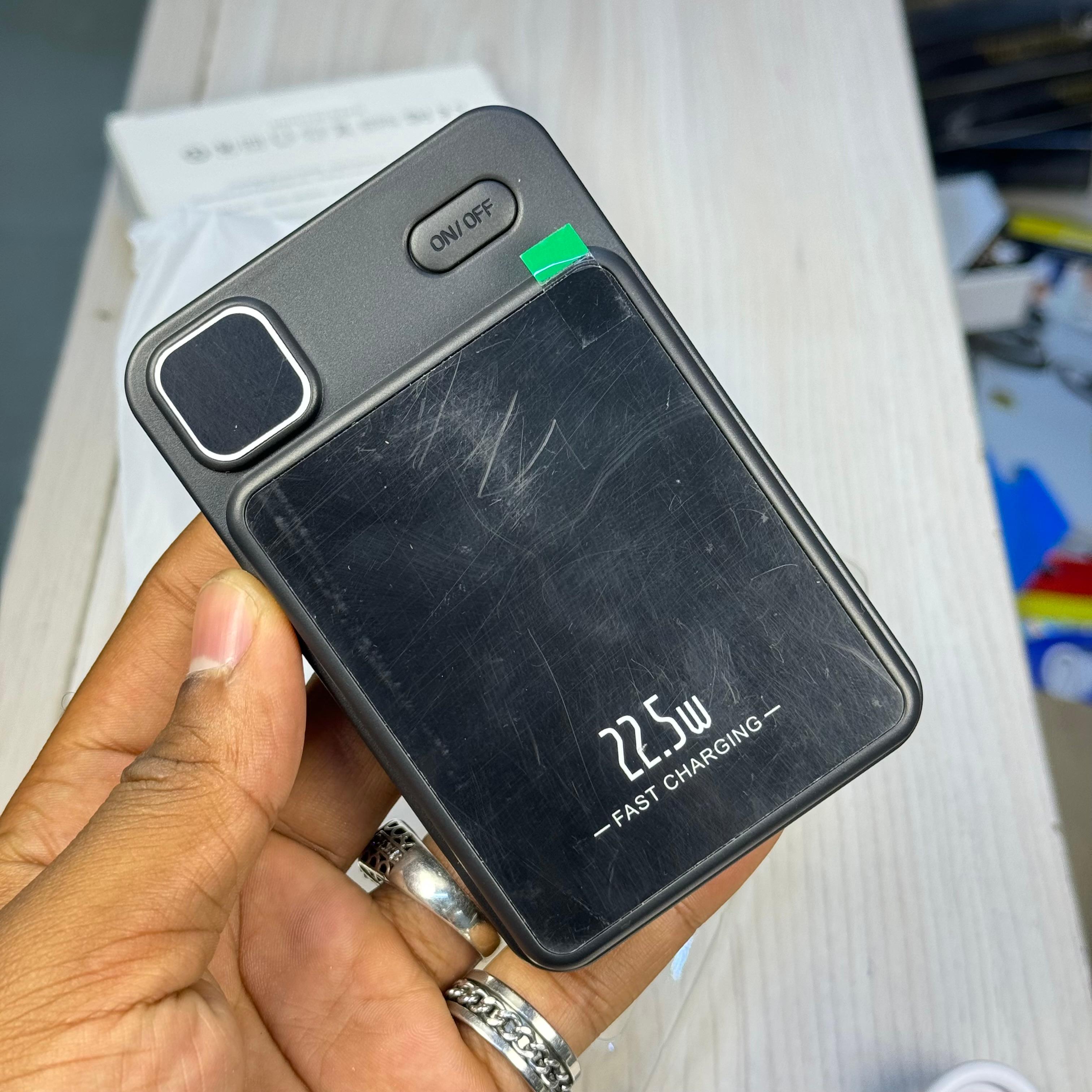 Richripple 10000mAh magnetic wireless powerbank image 4