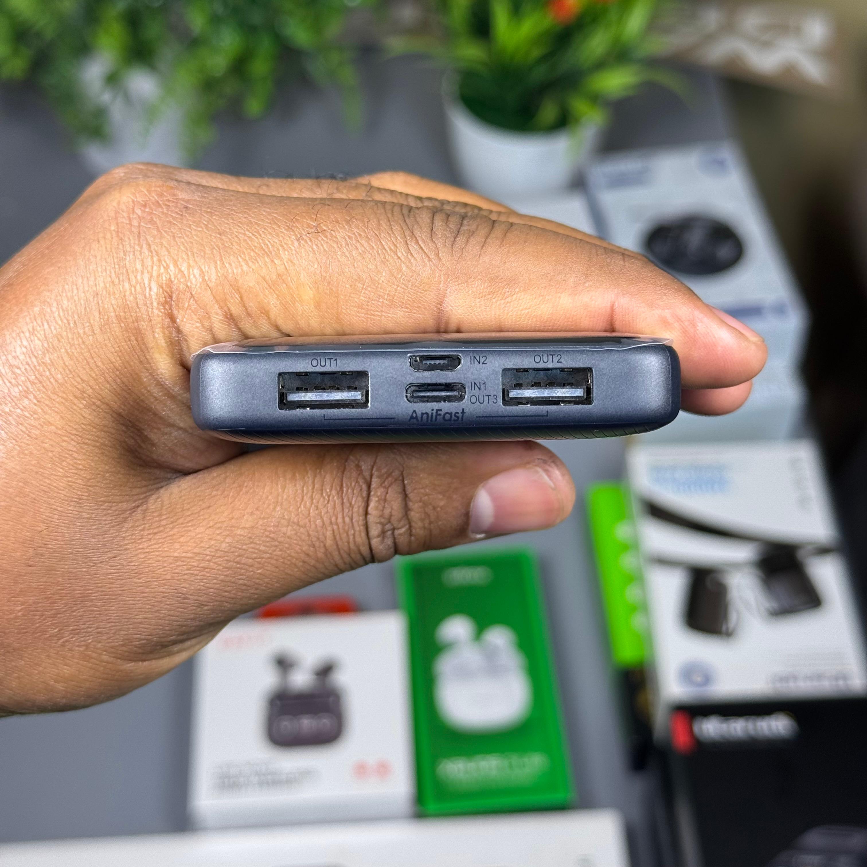 Oraimo Toast 22.5 W  Byte 10000mAh Powerbank image 4