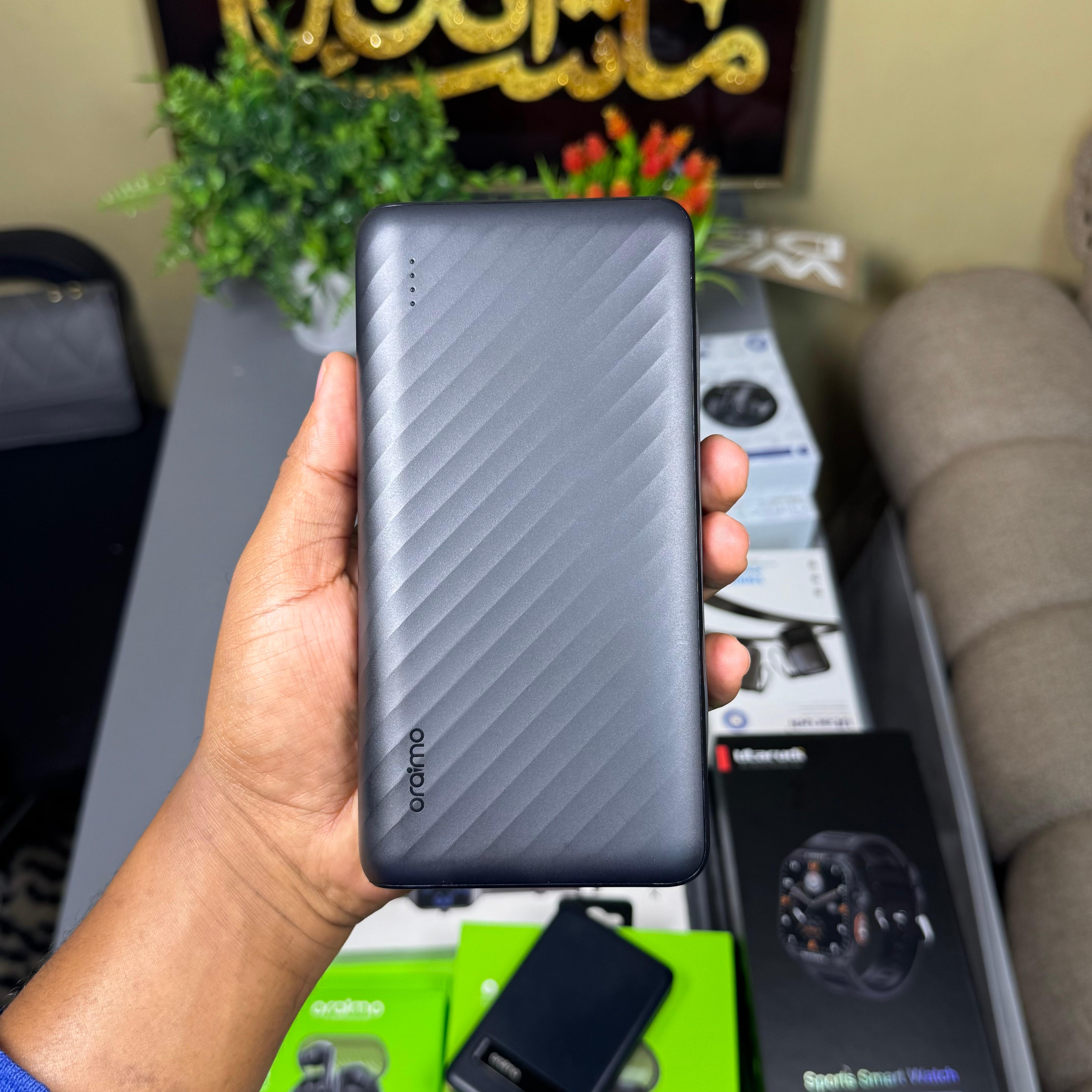 Oraimo Traveler Link 27 27000mAh Powerbank with Cables image 6