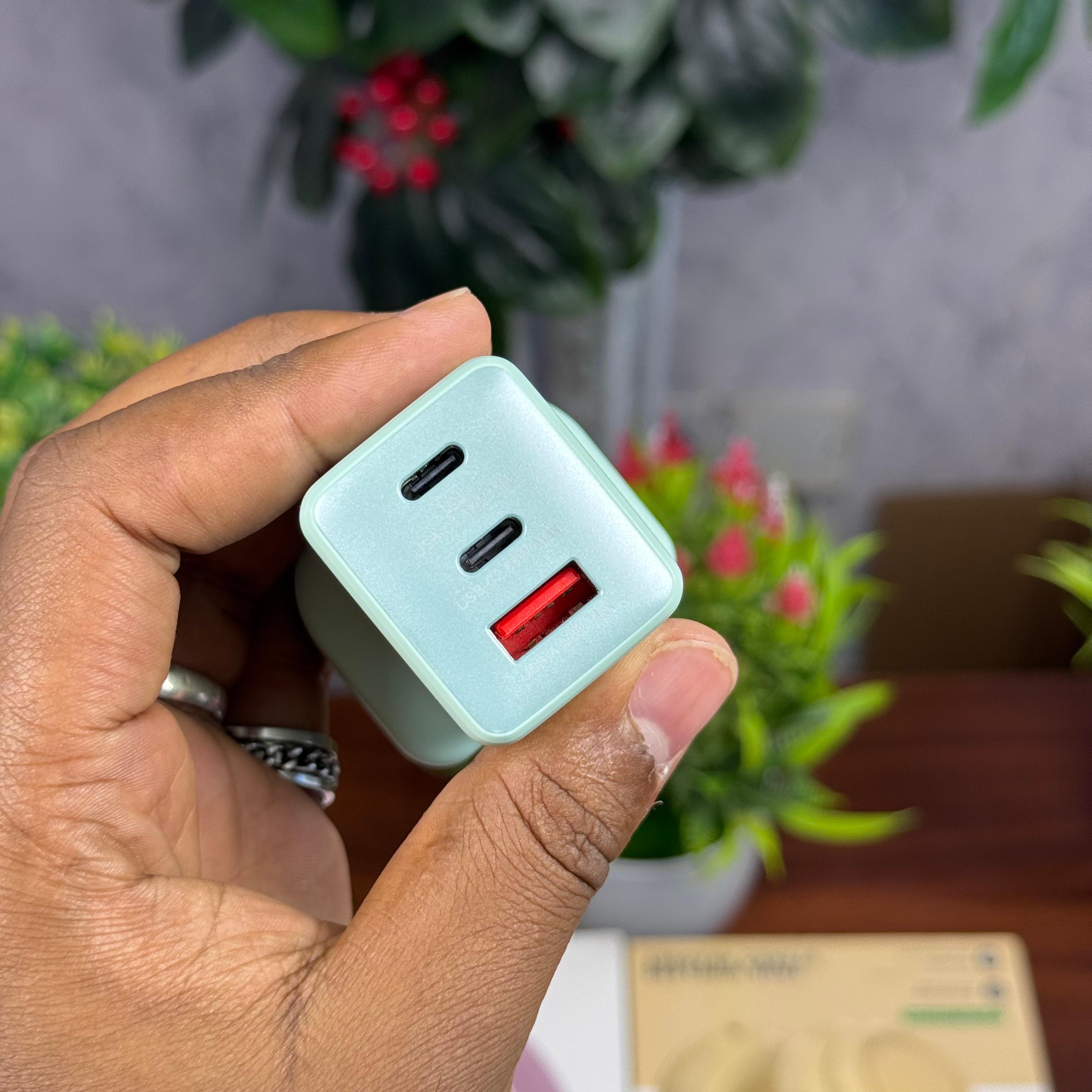 Infinix 68W GaN Fast Charger for Apple, Samsung, laptop image 3