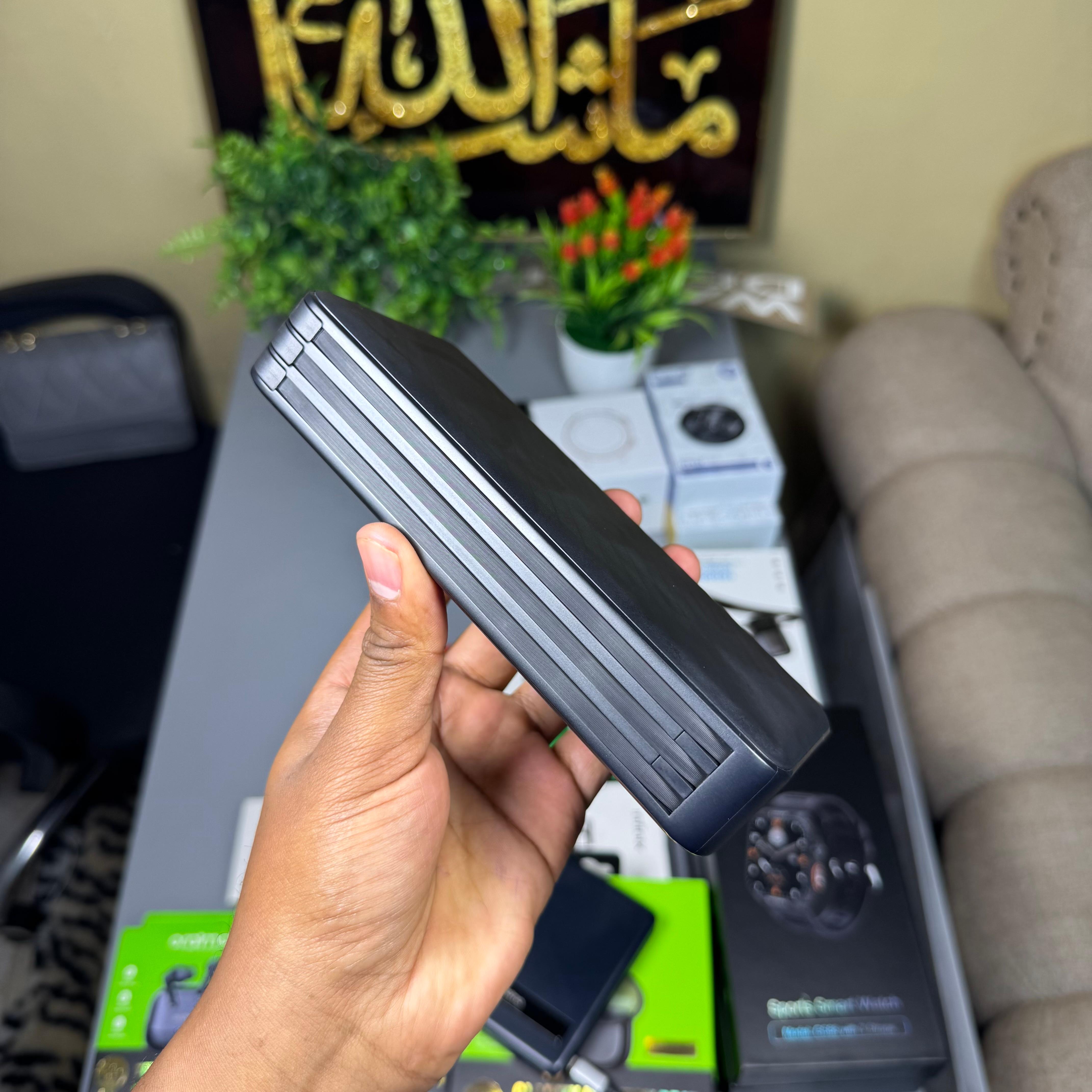 Oraimo Traveler Link 27 27000mAh Powerbank with Cables image 5