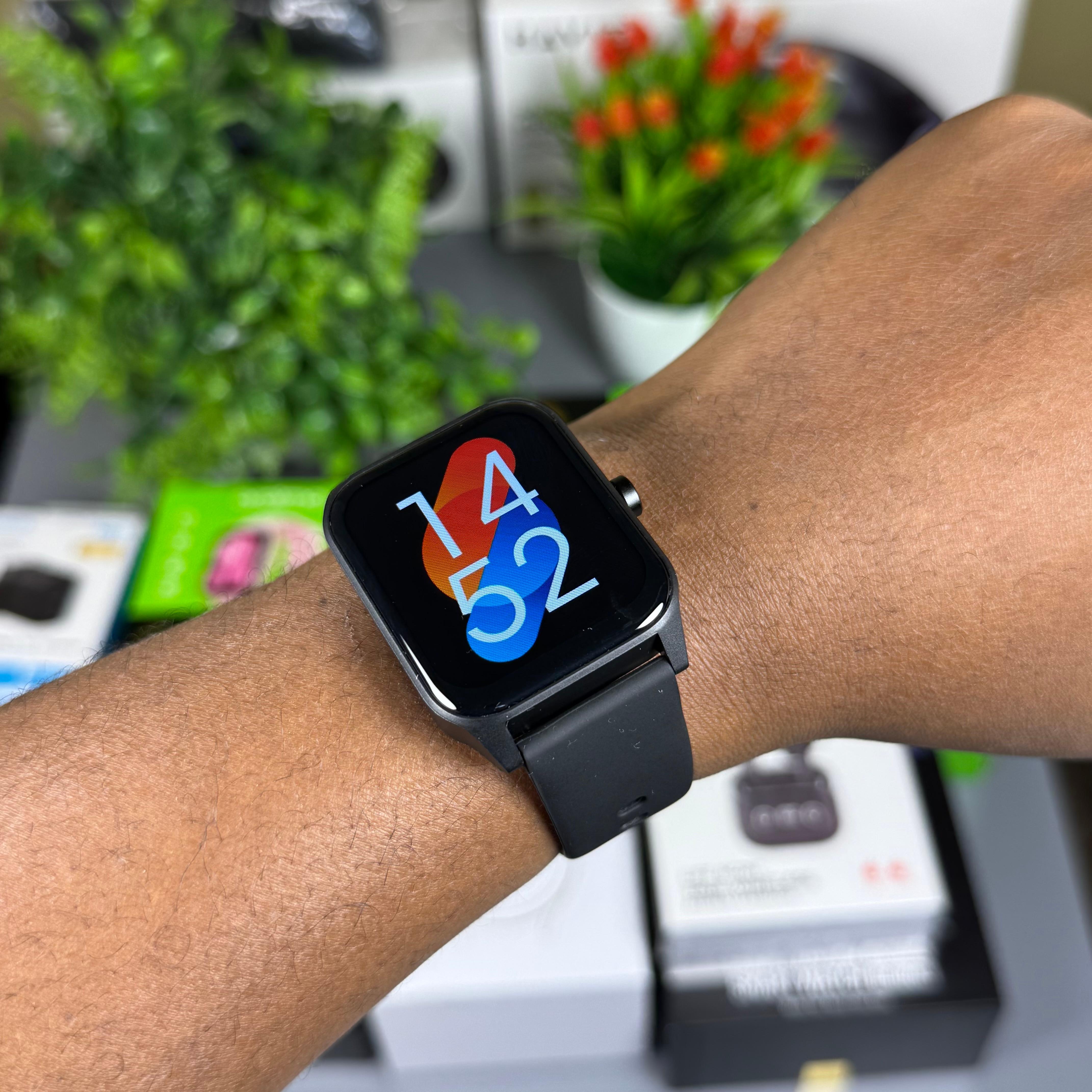 Havit M9052 Small Smartwatch Black