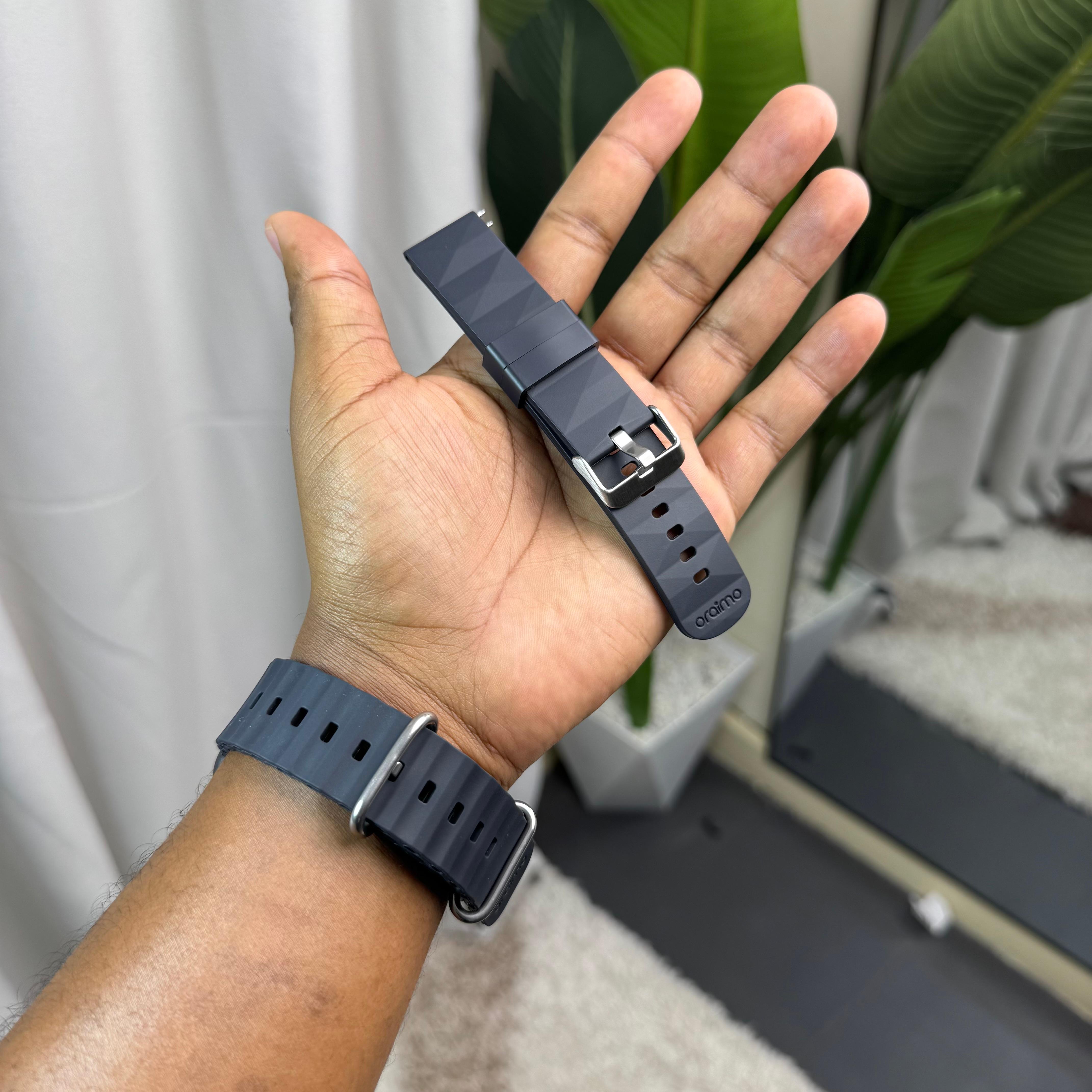 Oraimo Watch 6 OSW-80 2.04 Square Anti-Scratch Display image 4