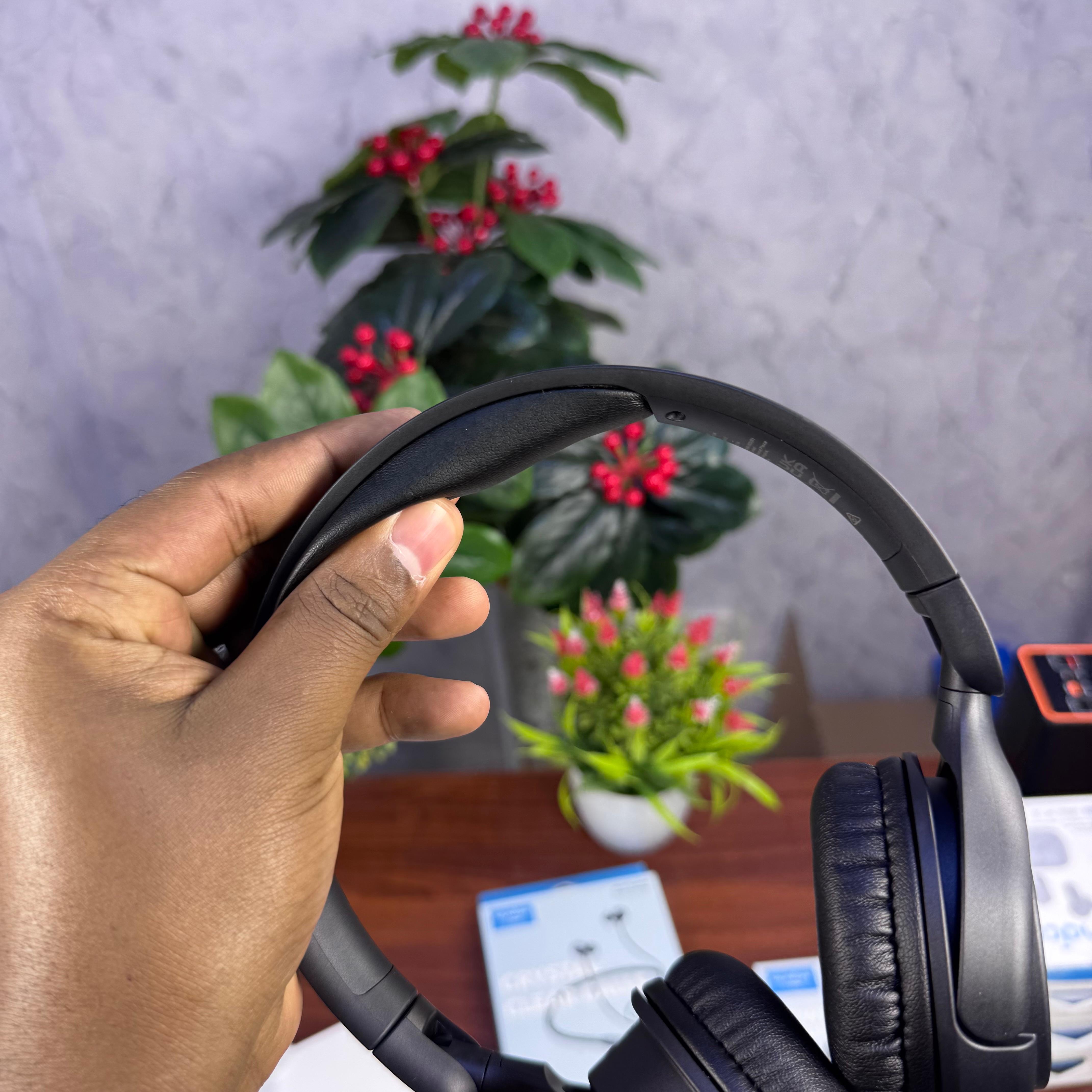 Soundcore H30i 70hours Playtime Headphones image 9