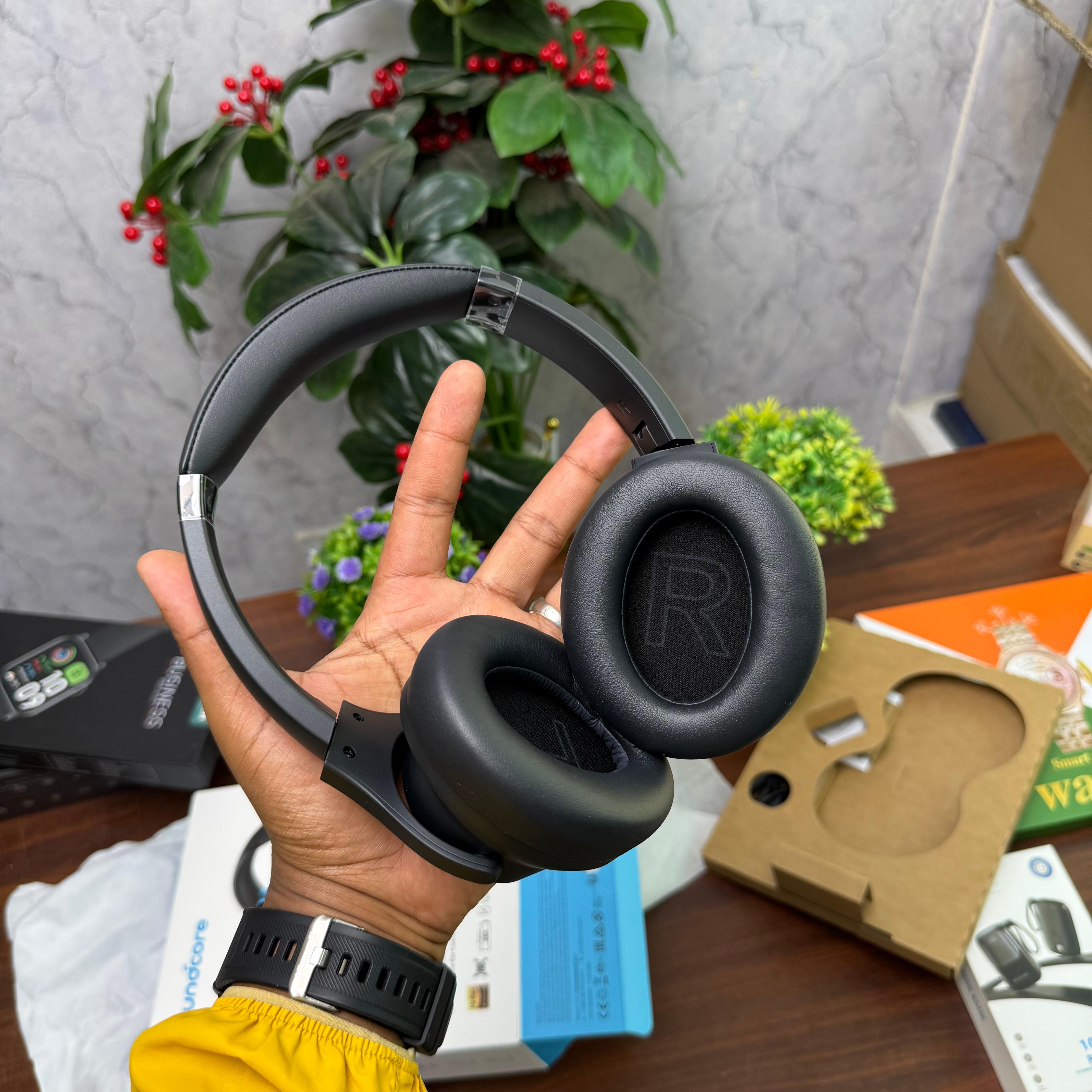 Soundcore Q11i Headphones image 4