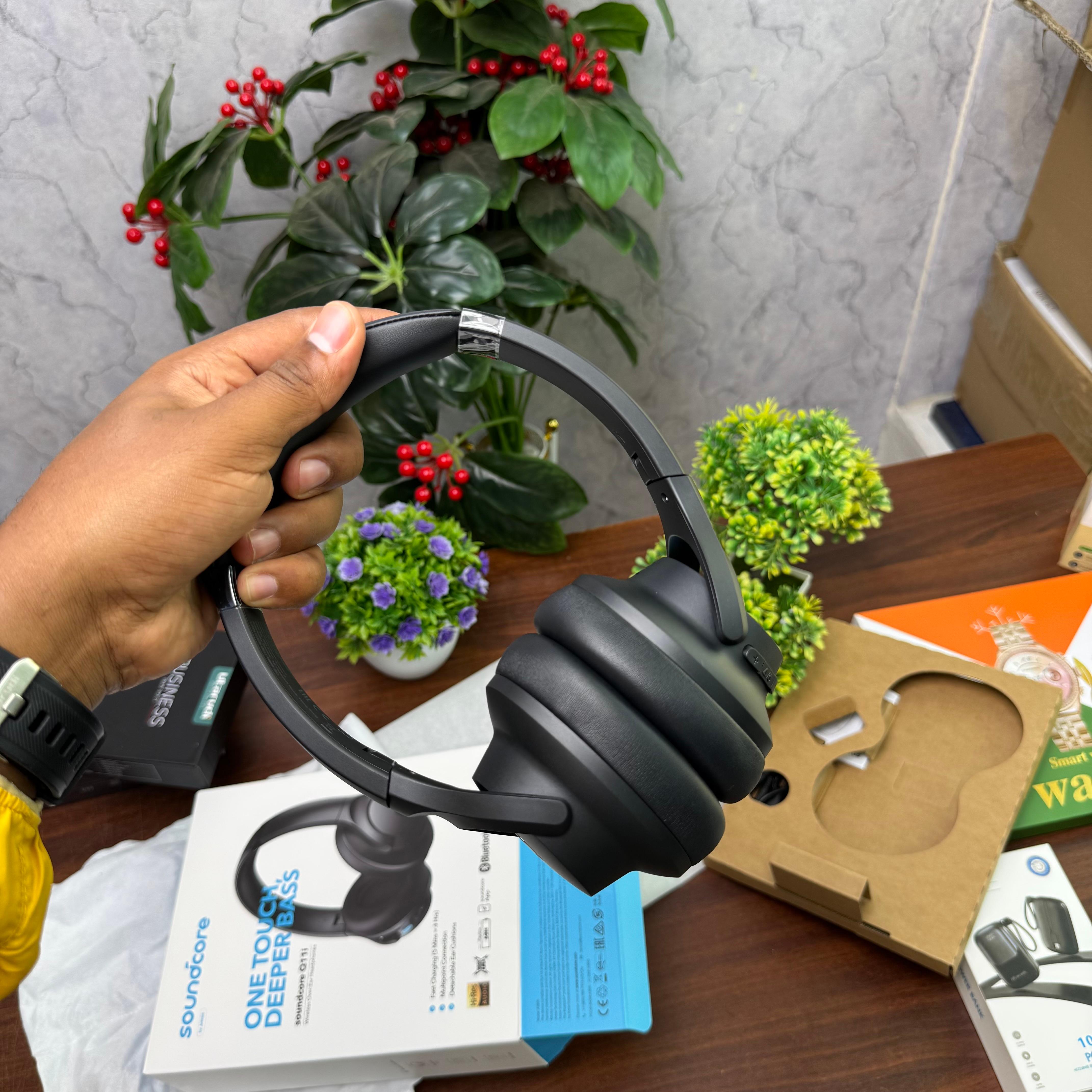 Soundcore Q11i Headphones image 6