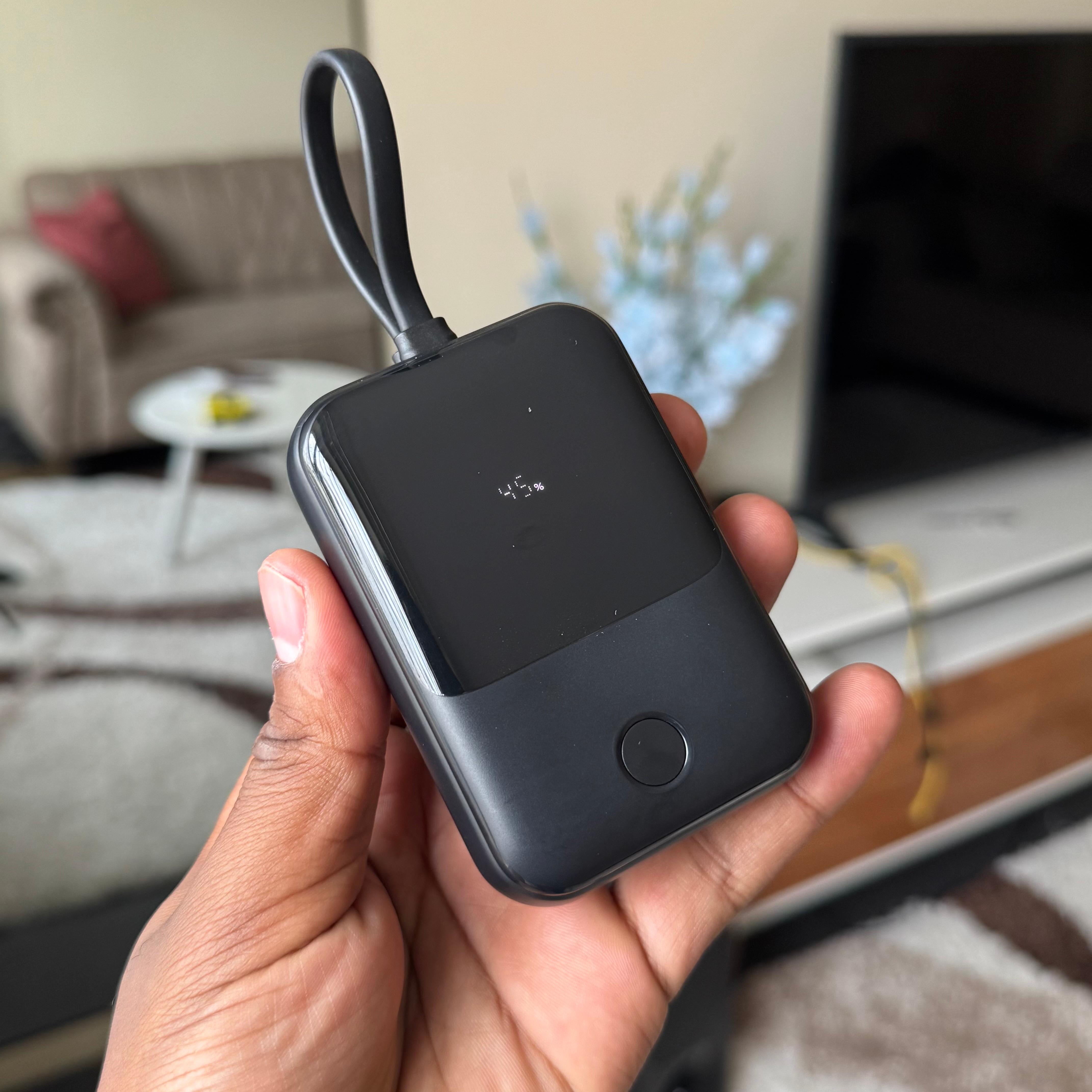 Budi 10000mAh portable powerbank with attached multifunctional cable