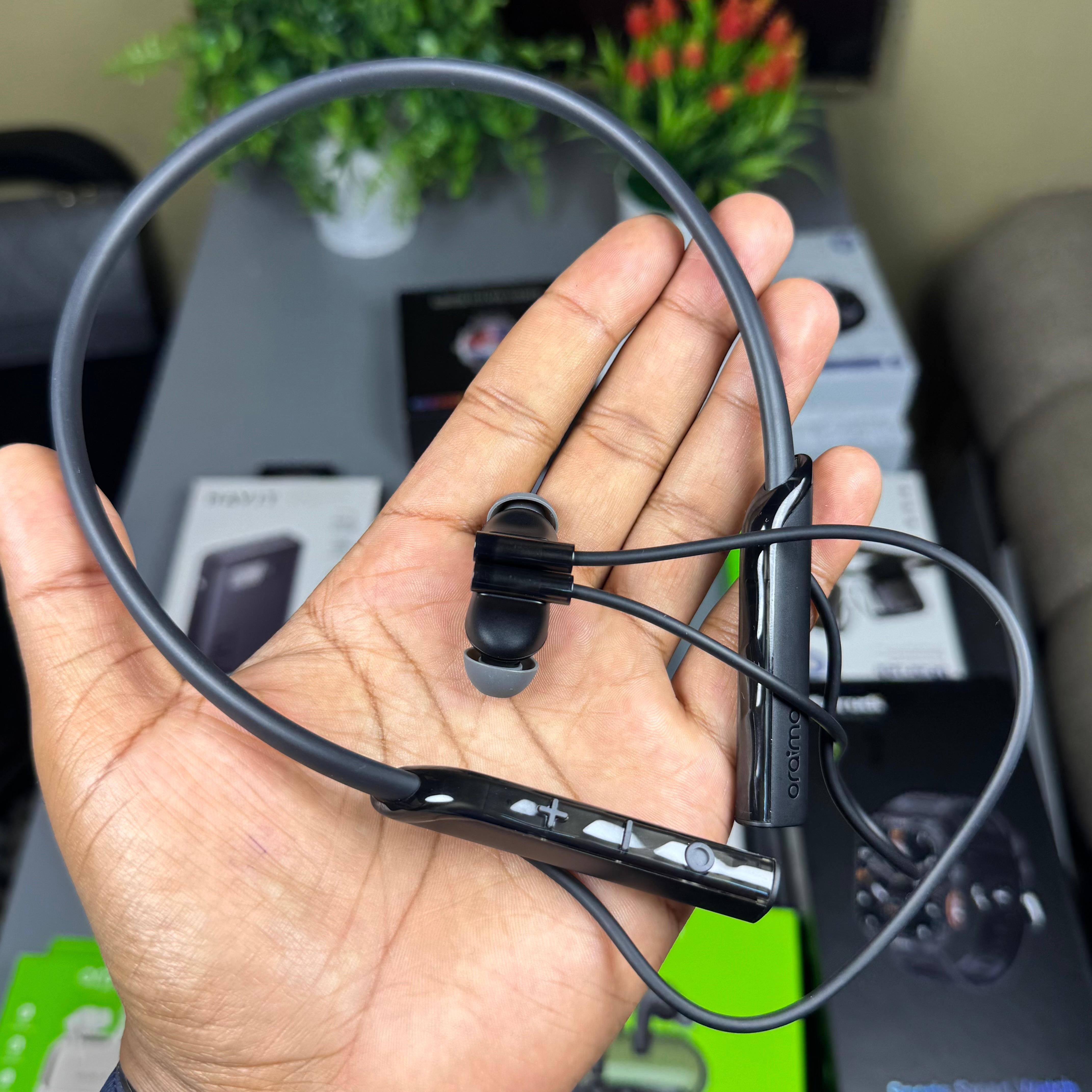 Oraimo Necklace lite 30Hours Playtime Vibrate on calls image 3