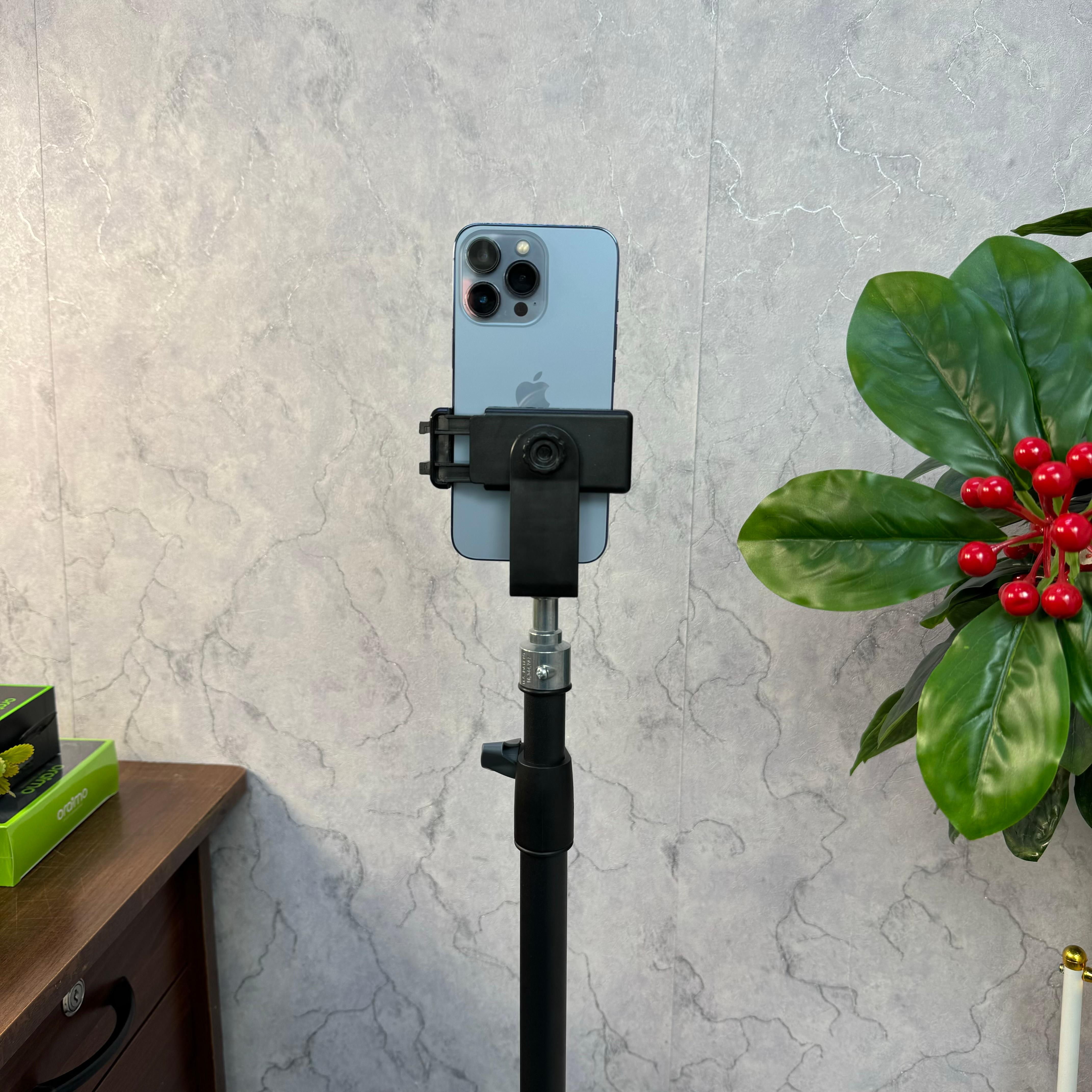 Phone Holder image 2