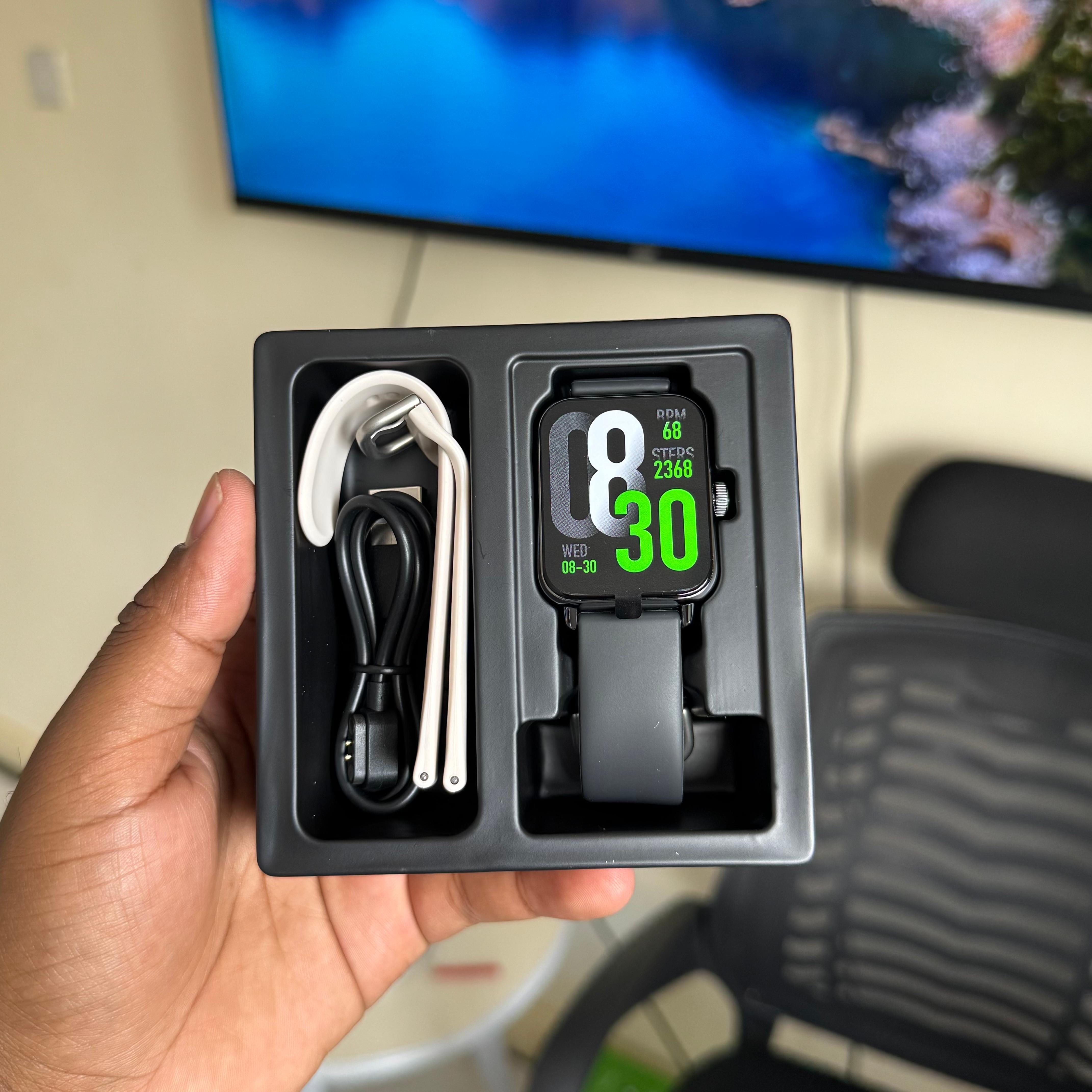 Oraimo Watch 6 Pro with Small 1.69 Hd Curved Display and Mettalic shinny body image 7