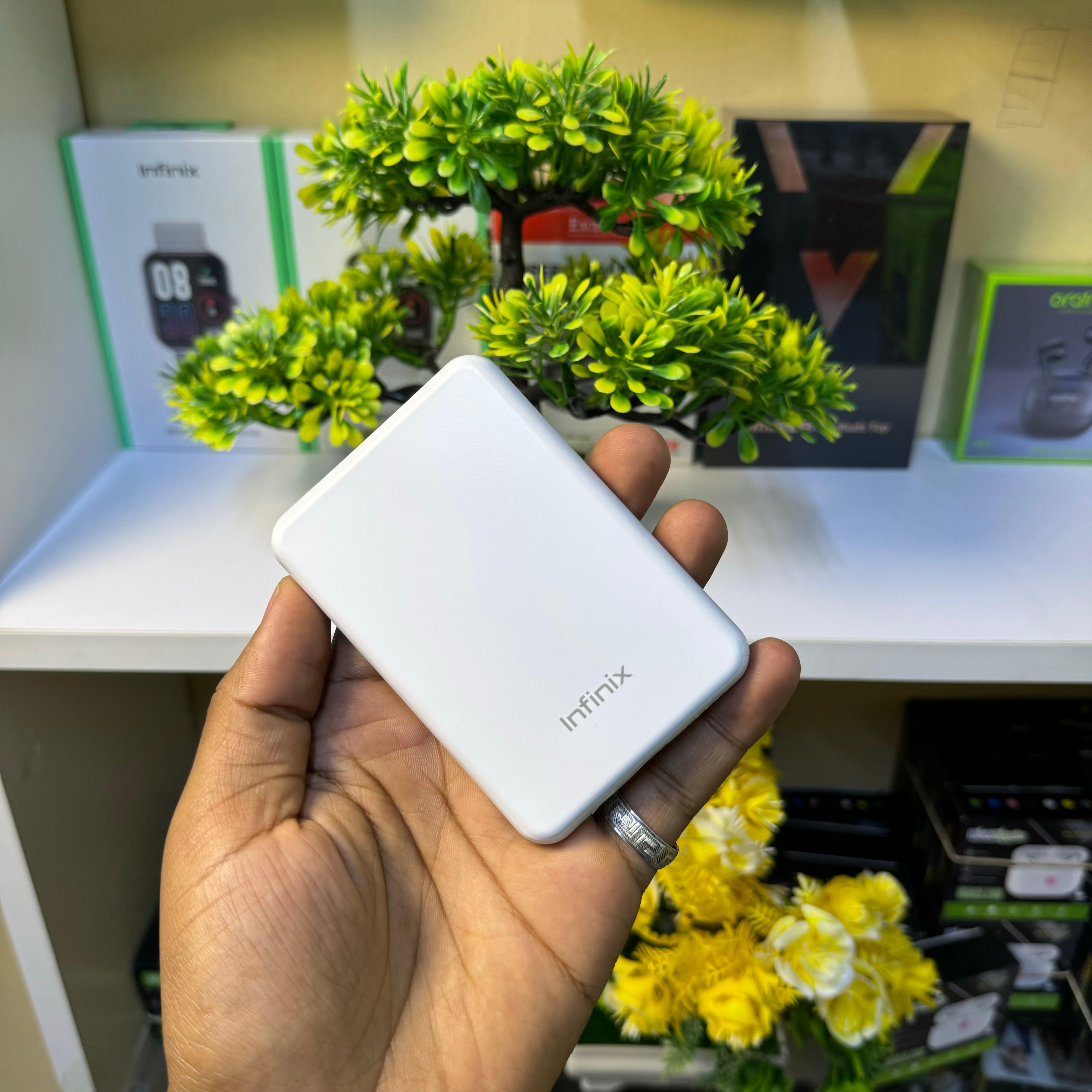 Infinix Slim Magpower image 3