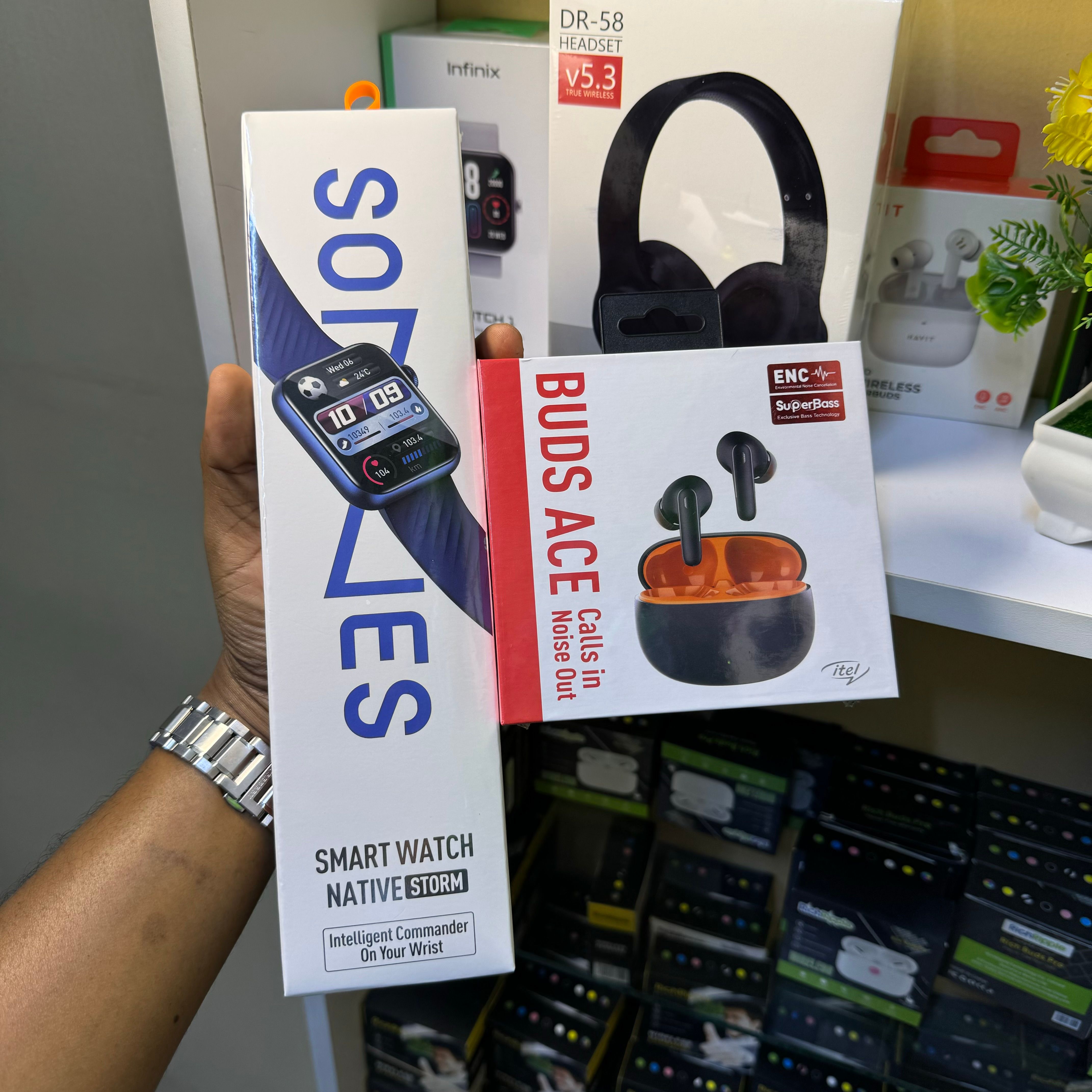 Itel Sones + Itel Buds Ace Offer