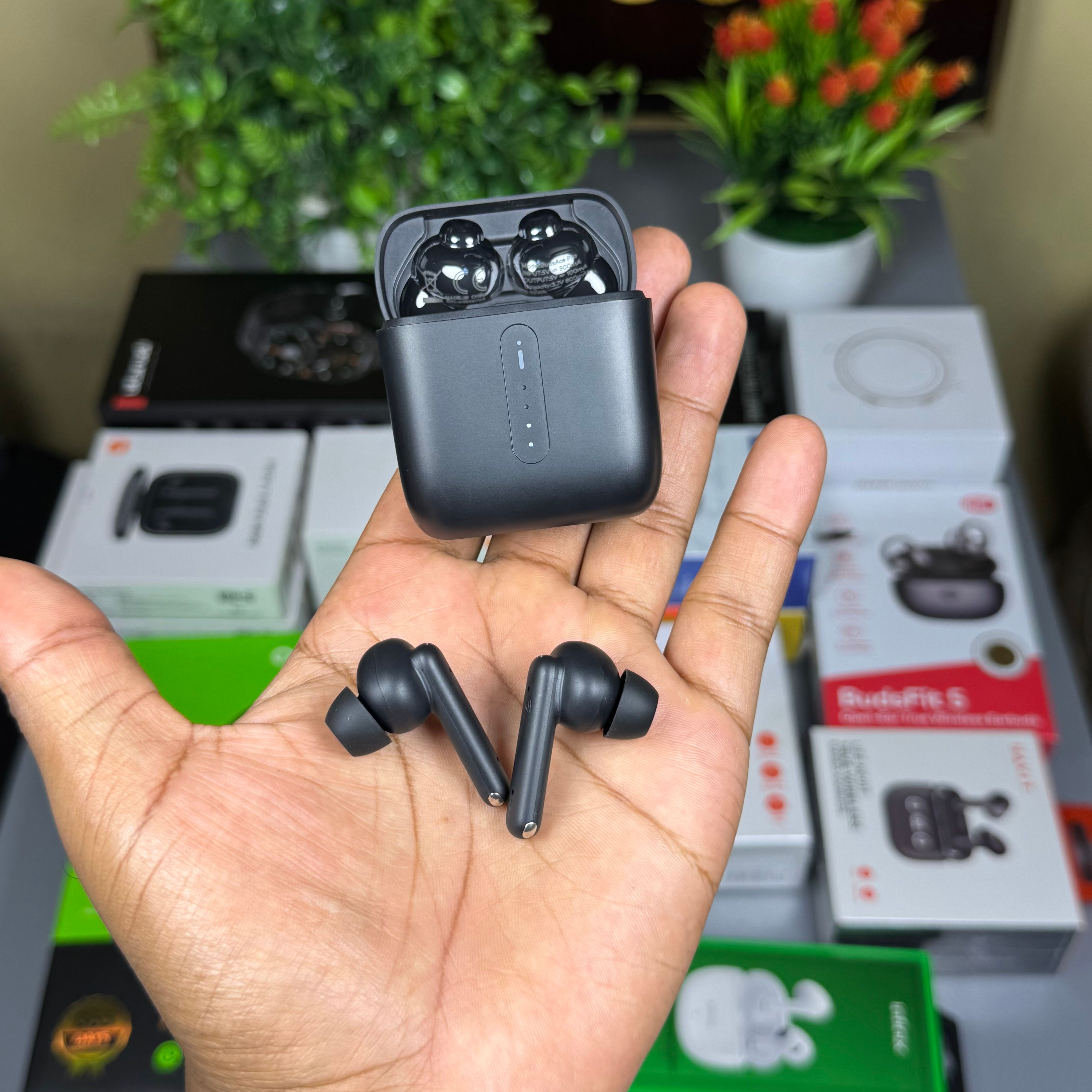 Itel Buds Ace Pro, Itel Buds 11 Panoramic Bass