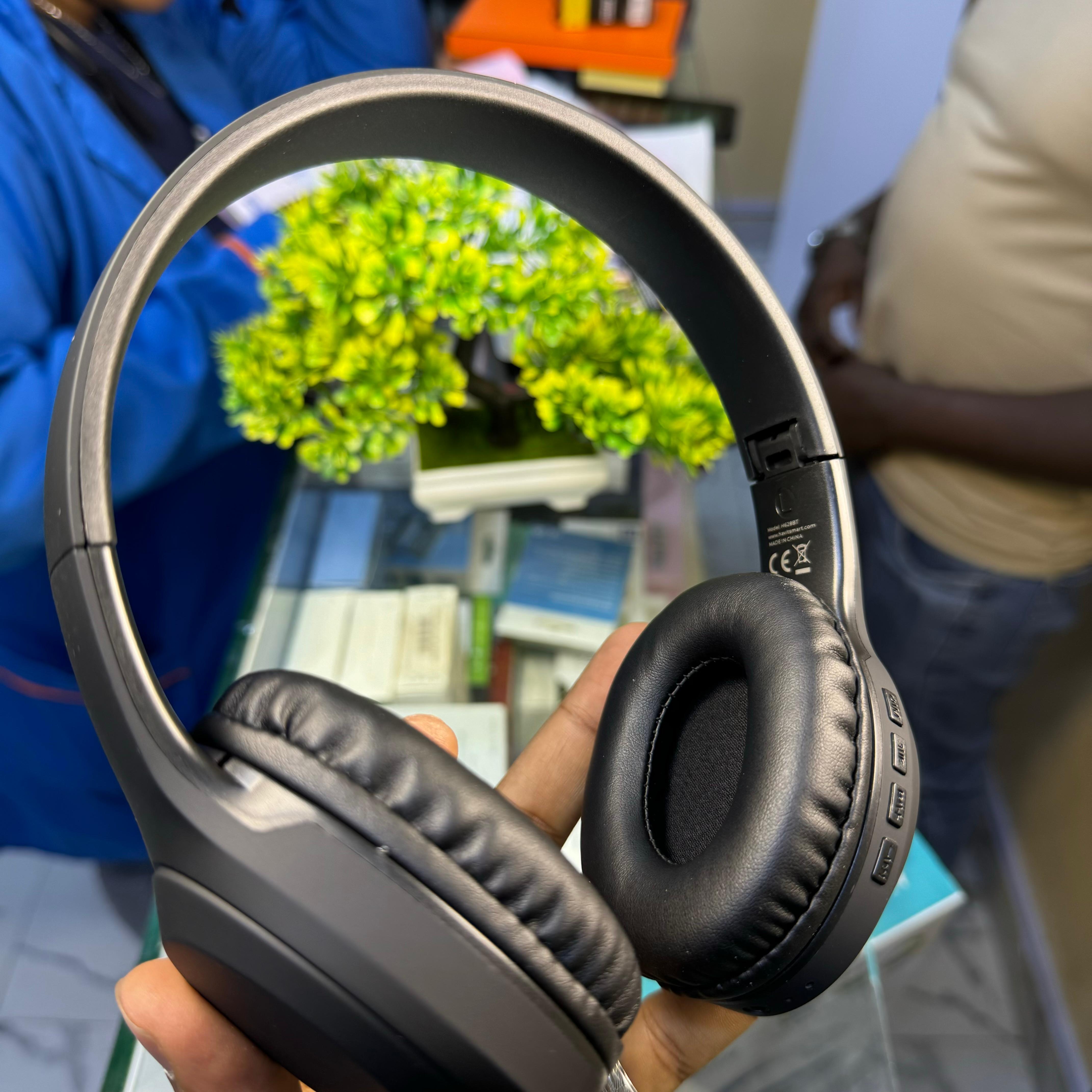 Havit 628Bt affordable headphone image 2