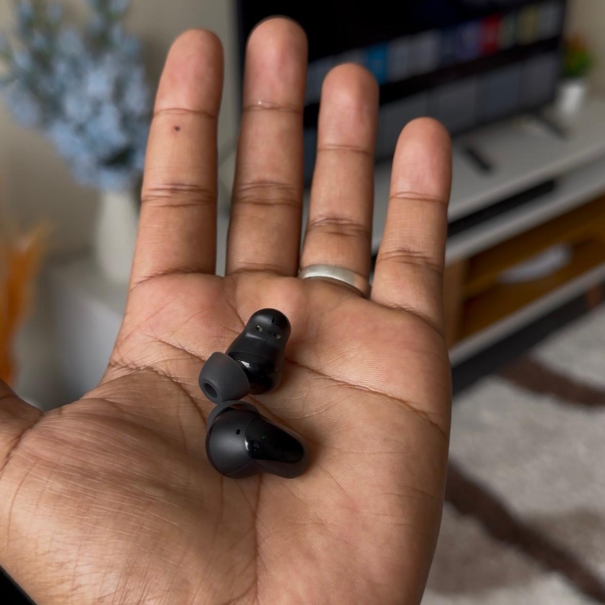 Itel BudsAir 5e Small Earbuds with carrying Lanyard image 4