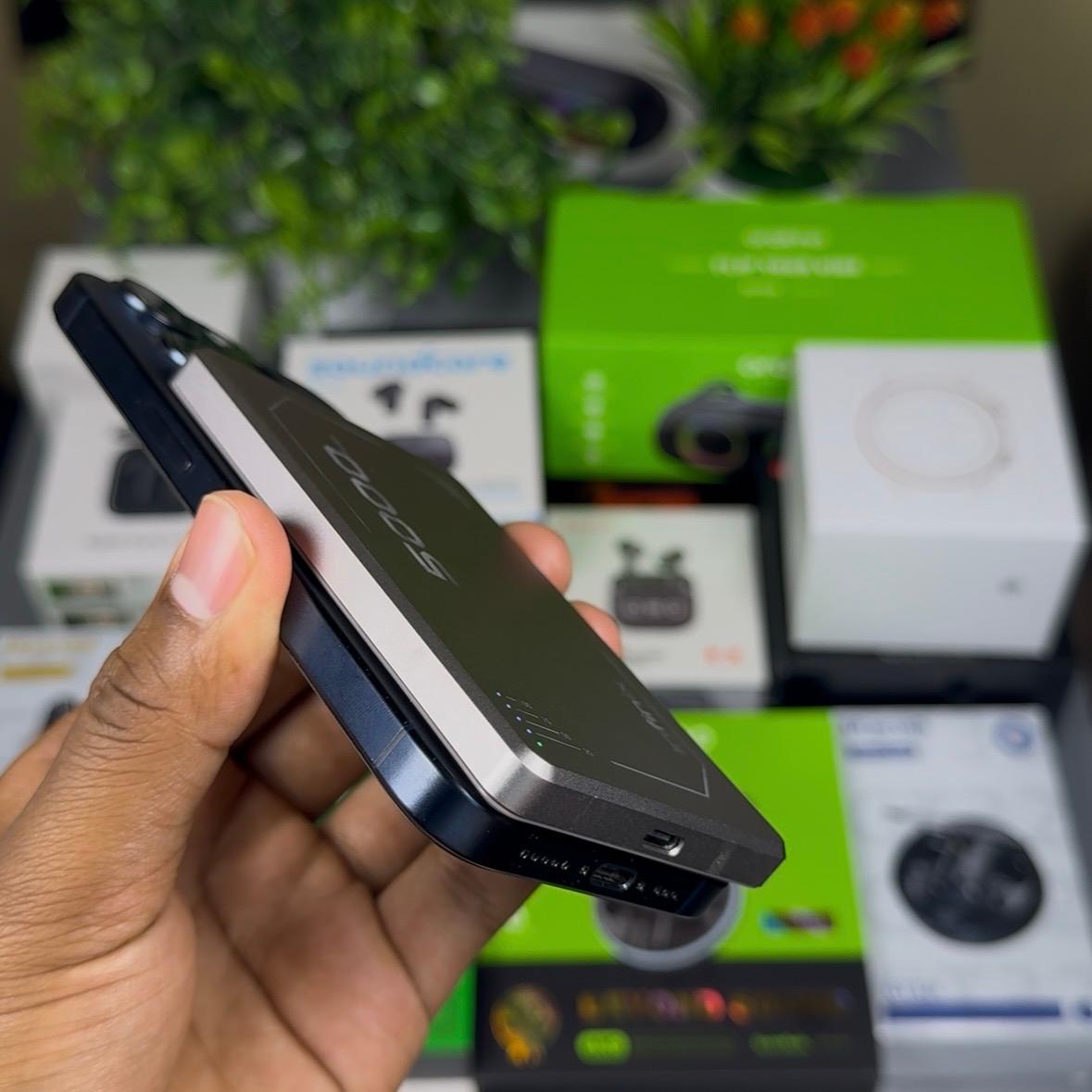 Infinix Slim Magpower 5000mAh Magnetic Wireless Powerbank image 2