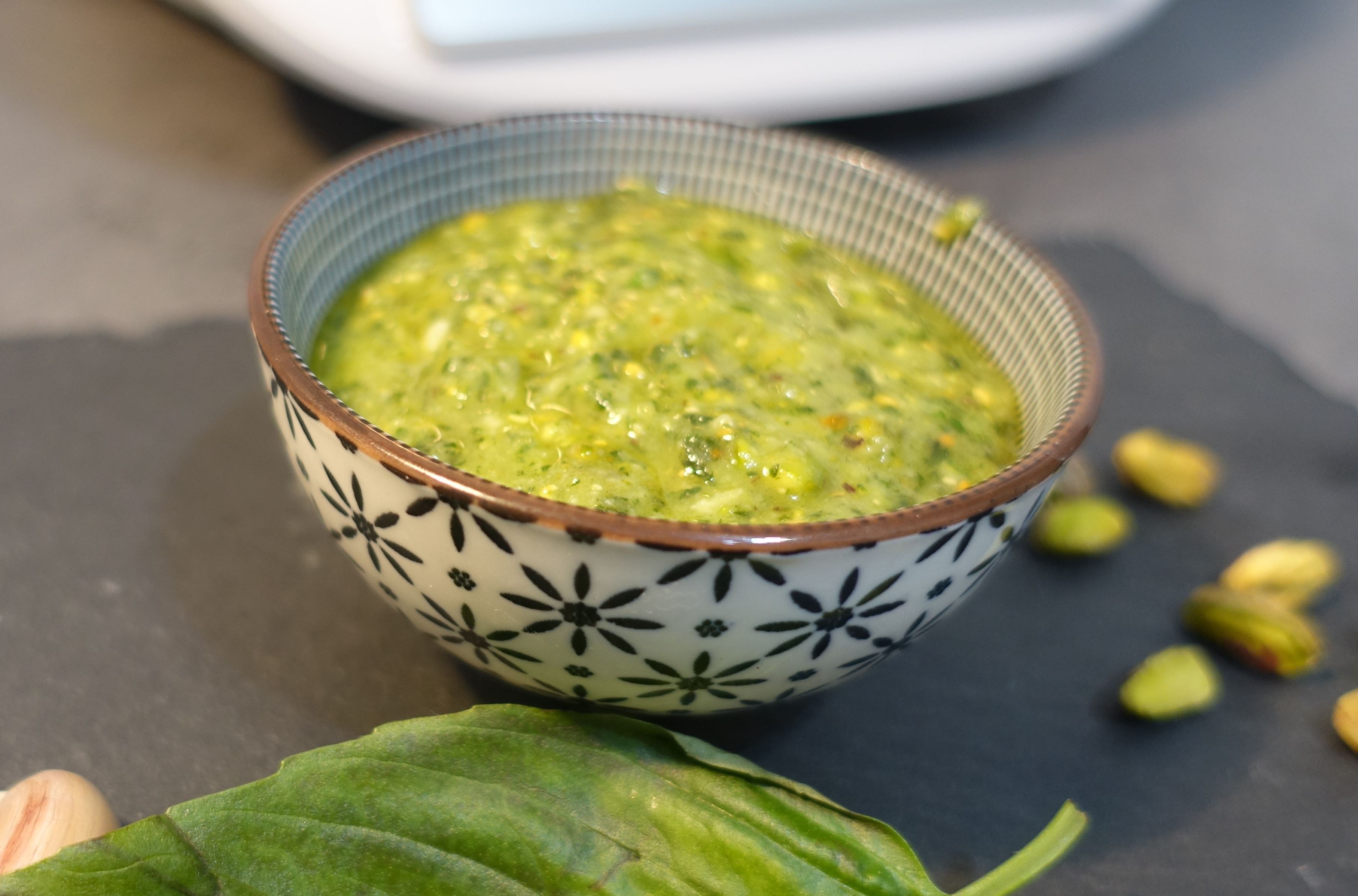Salsa pesto con pistacho.