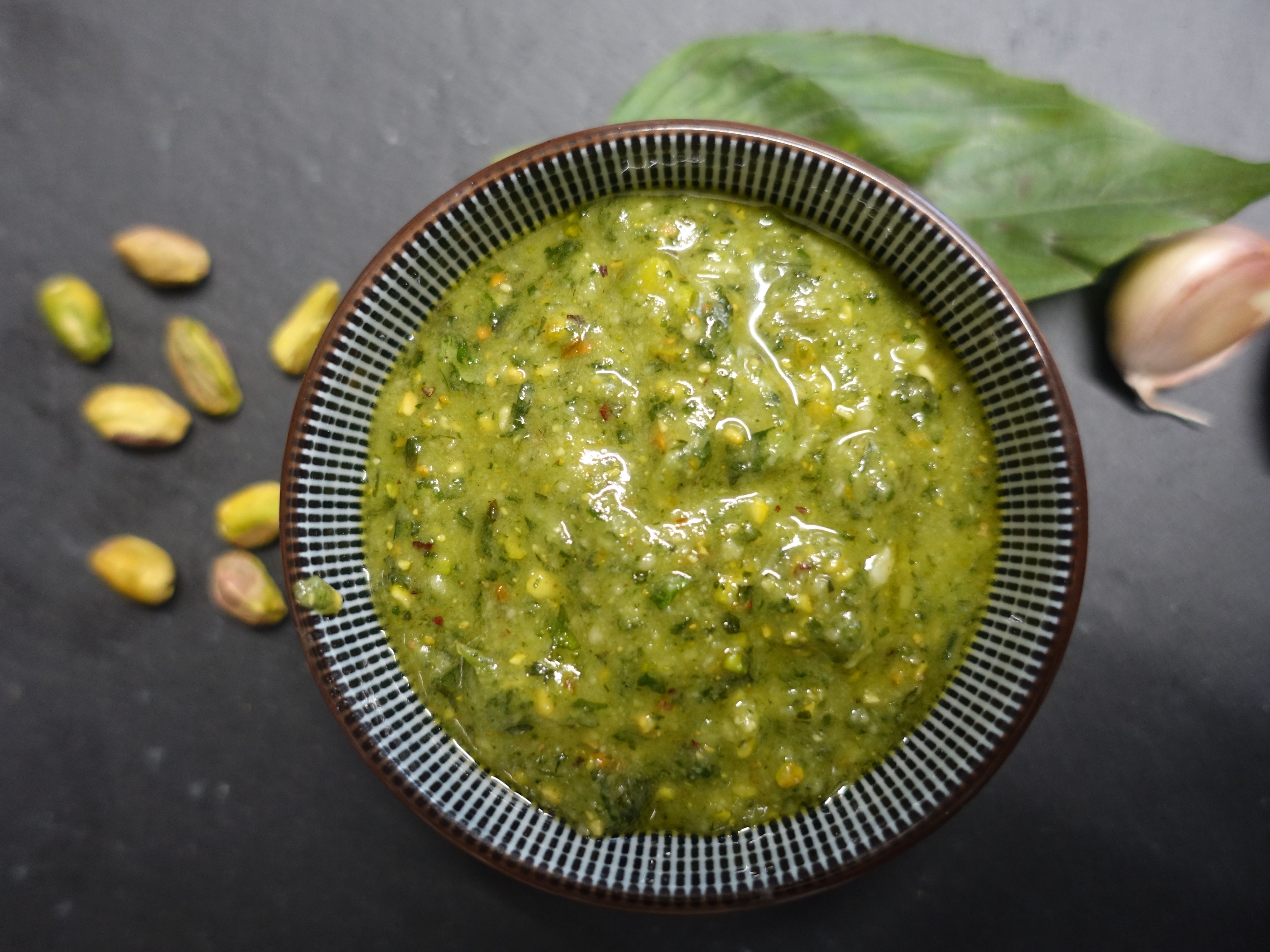 Inspiración Salsa pesto con pistacho.