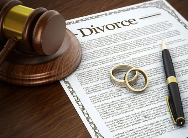 Grounds for Divorce Due to Harm in the UAE