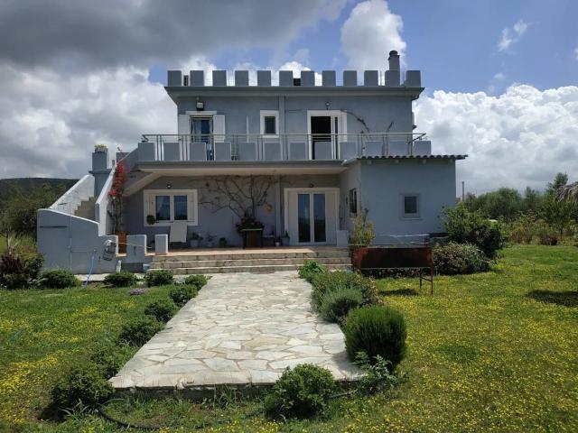 Einfamilienhaus zum verkaufen in Gialova Messinia