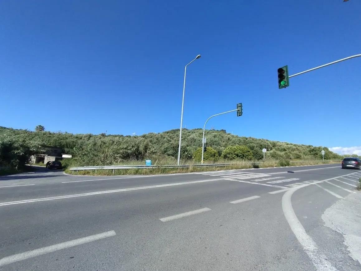 Πώληση έκτασης στο Κορυφάσιο Μεσσηνίας
