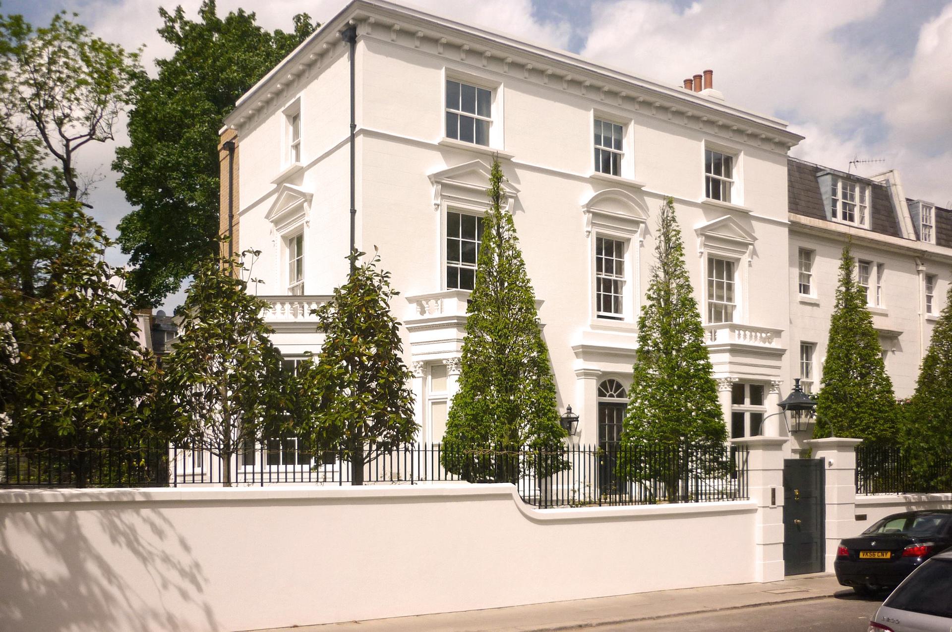 A restored mid-19th century regency London townhouse