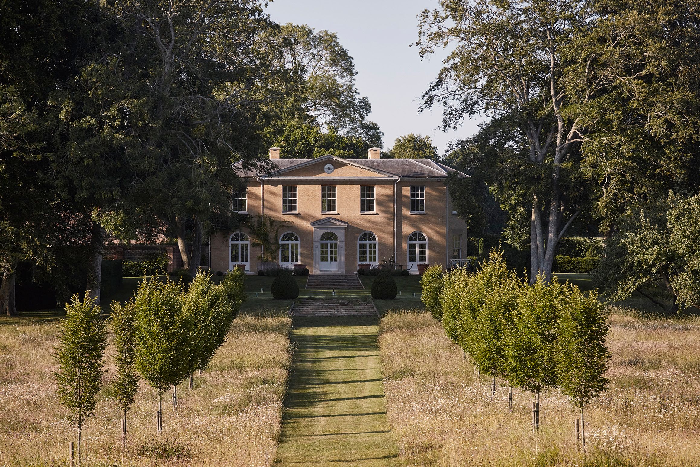Modern Grange, a new regency house in Hampshire