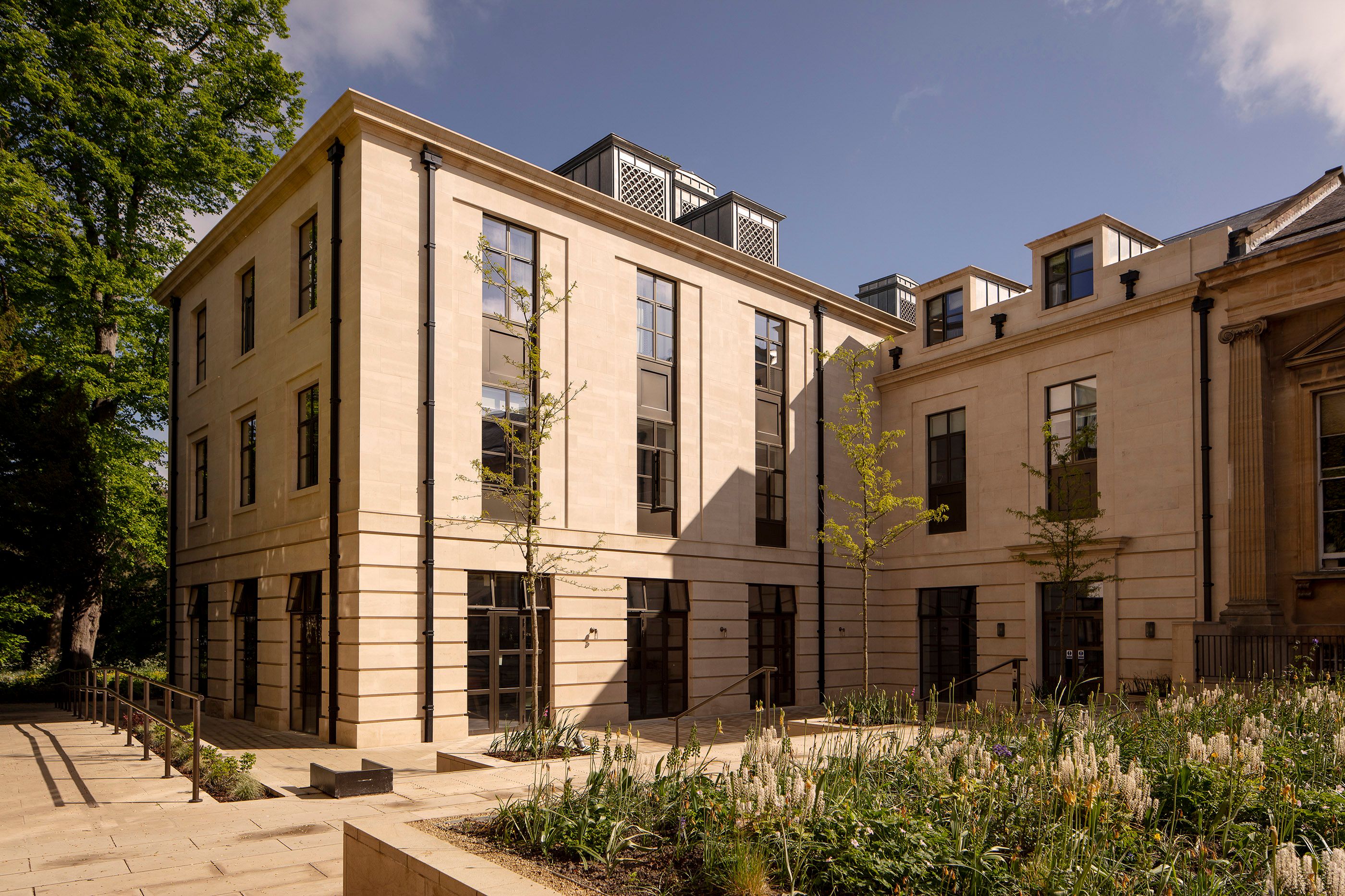 New building abuts the War Memorial Library 