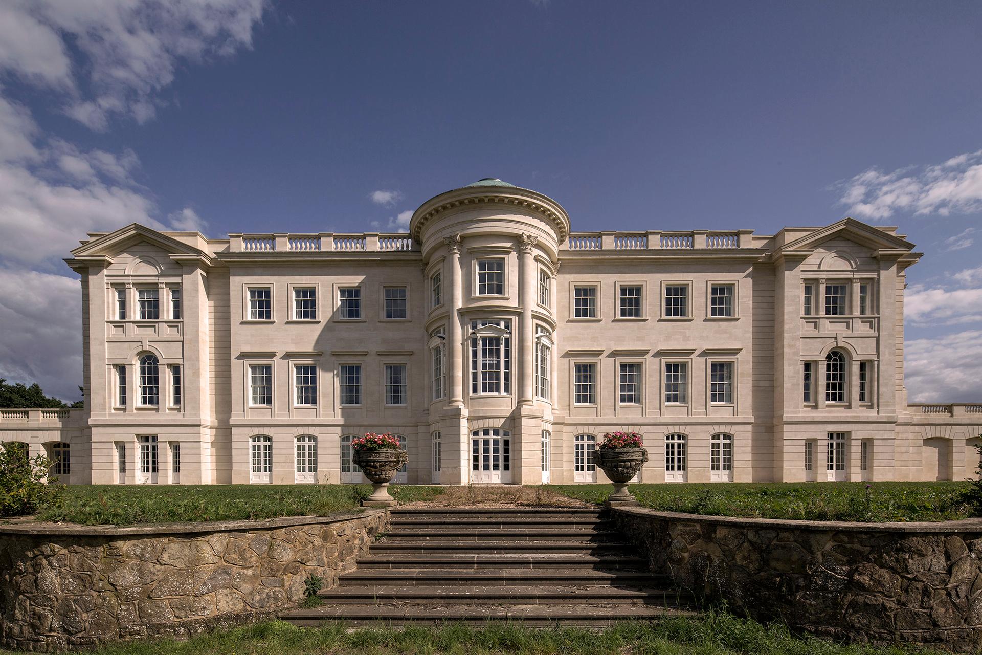 Rear façade of mansion house
