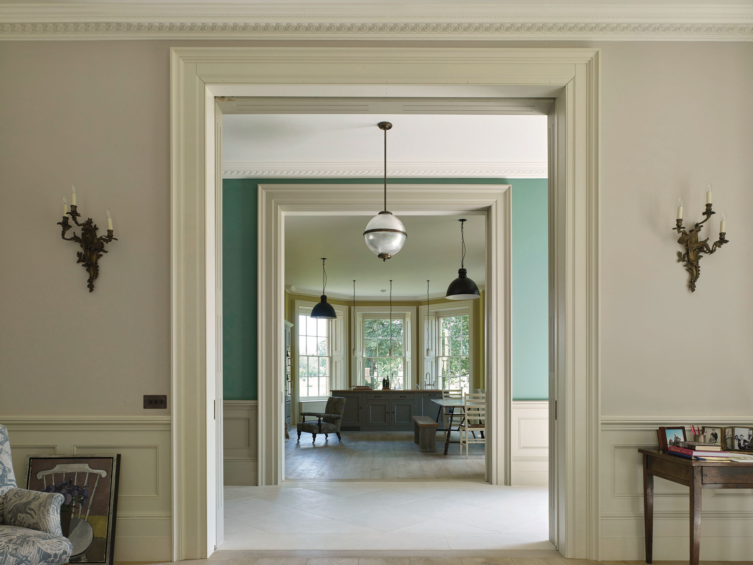 Modern Grange, a new regency house in Hampshire