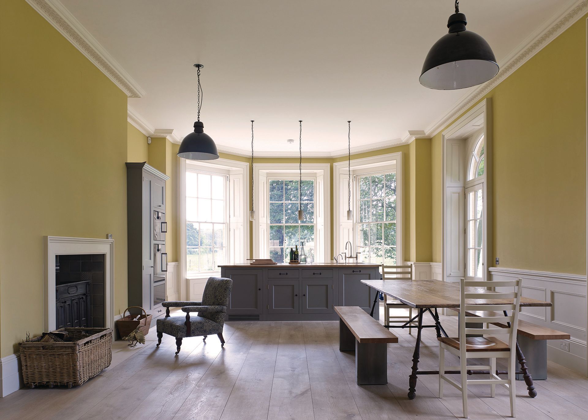 Modern Grange, a new regency house in Hampshire