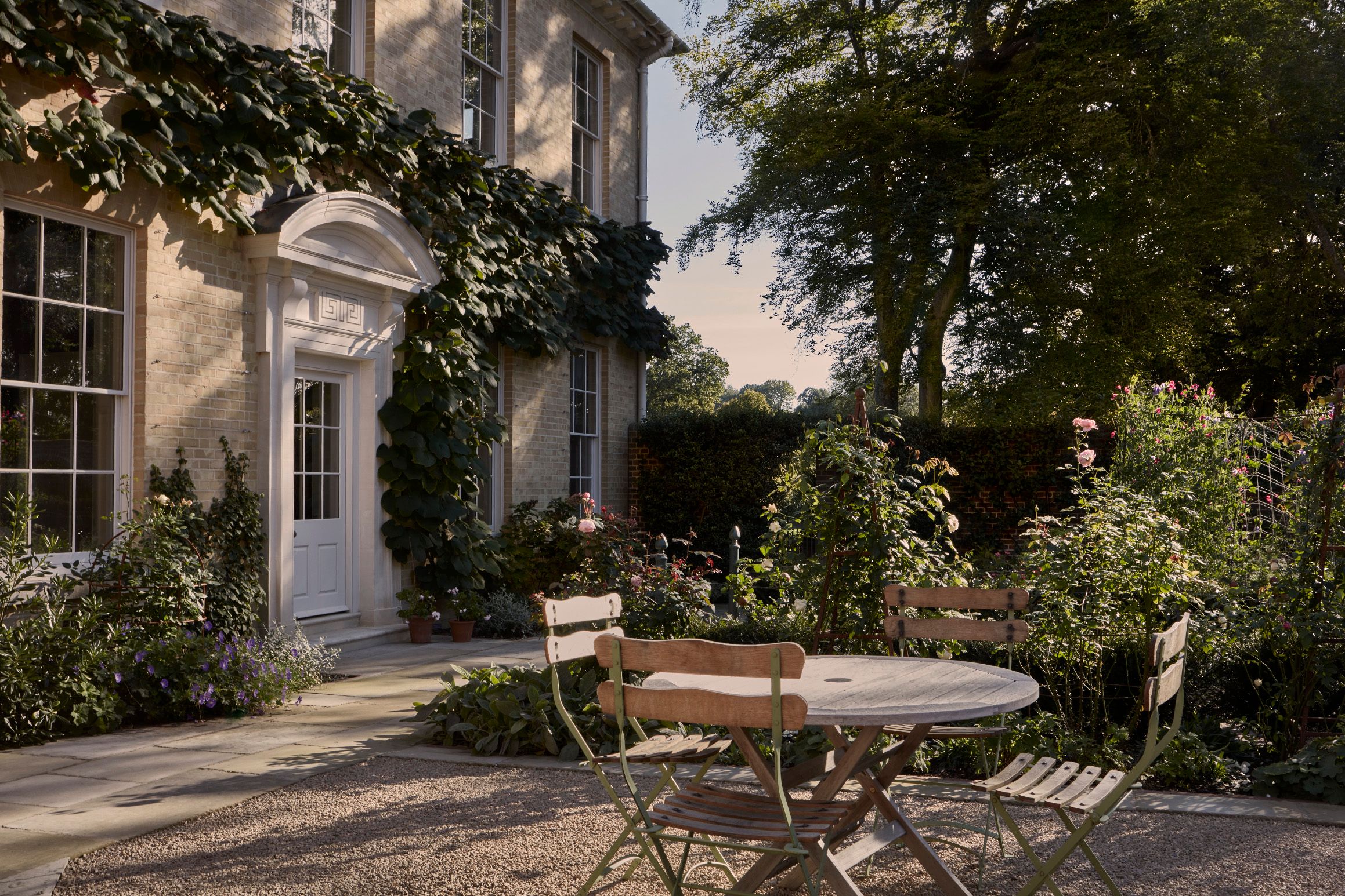 Modern Grange, a new regency house in Hampshire