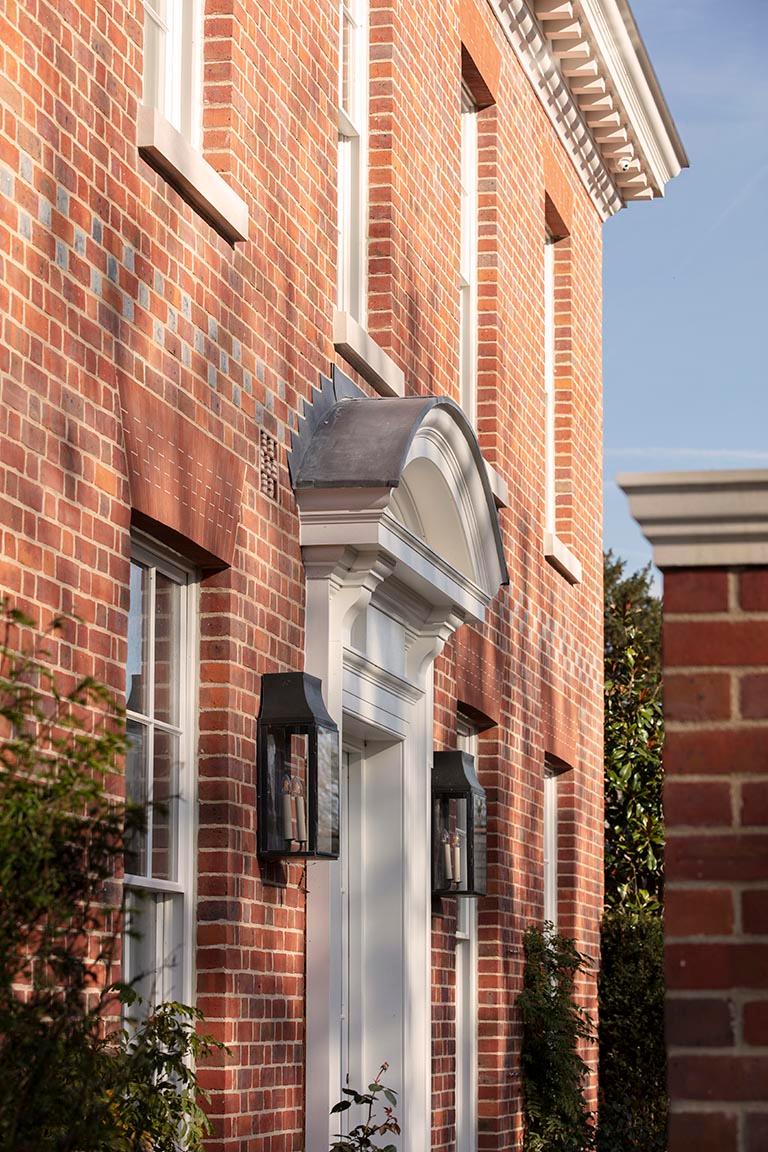 A new classical manor house in the classical style