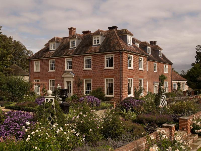 Georgian House with Medieval Origins, Hampshire