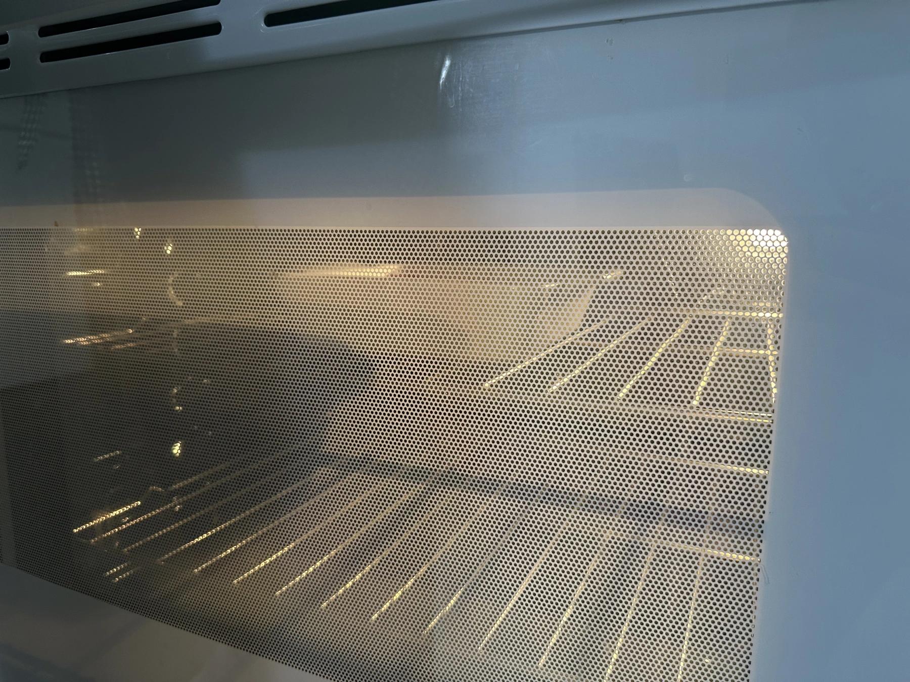 baking pot in the oven