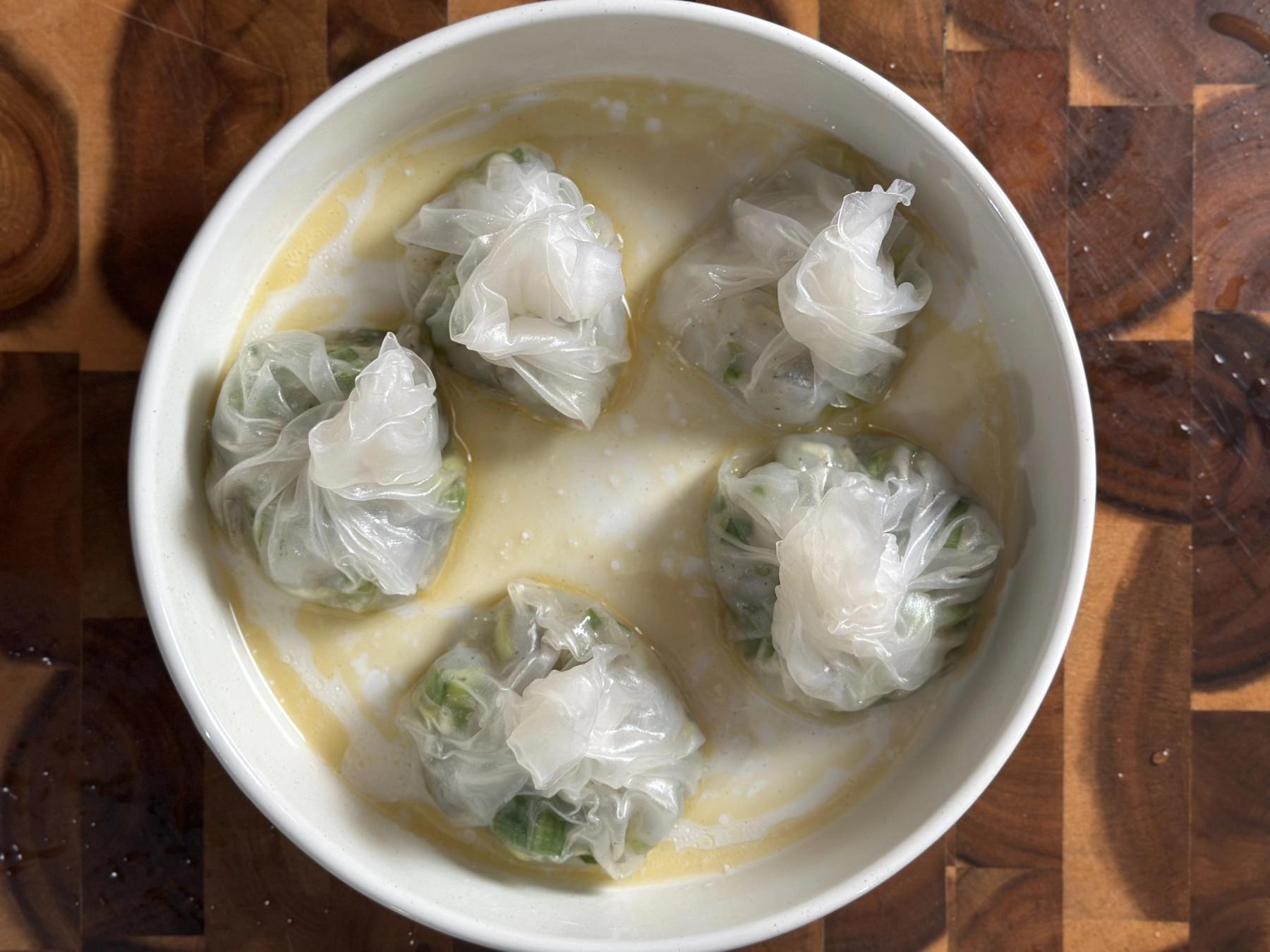 dim sum on the plate