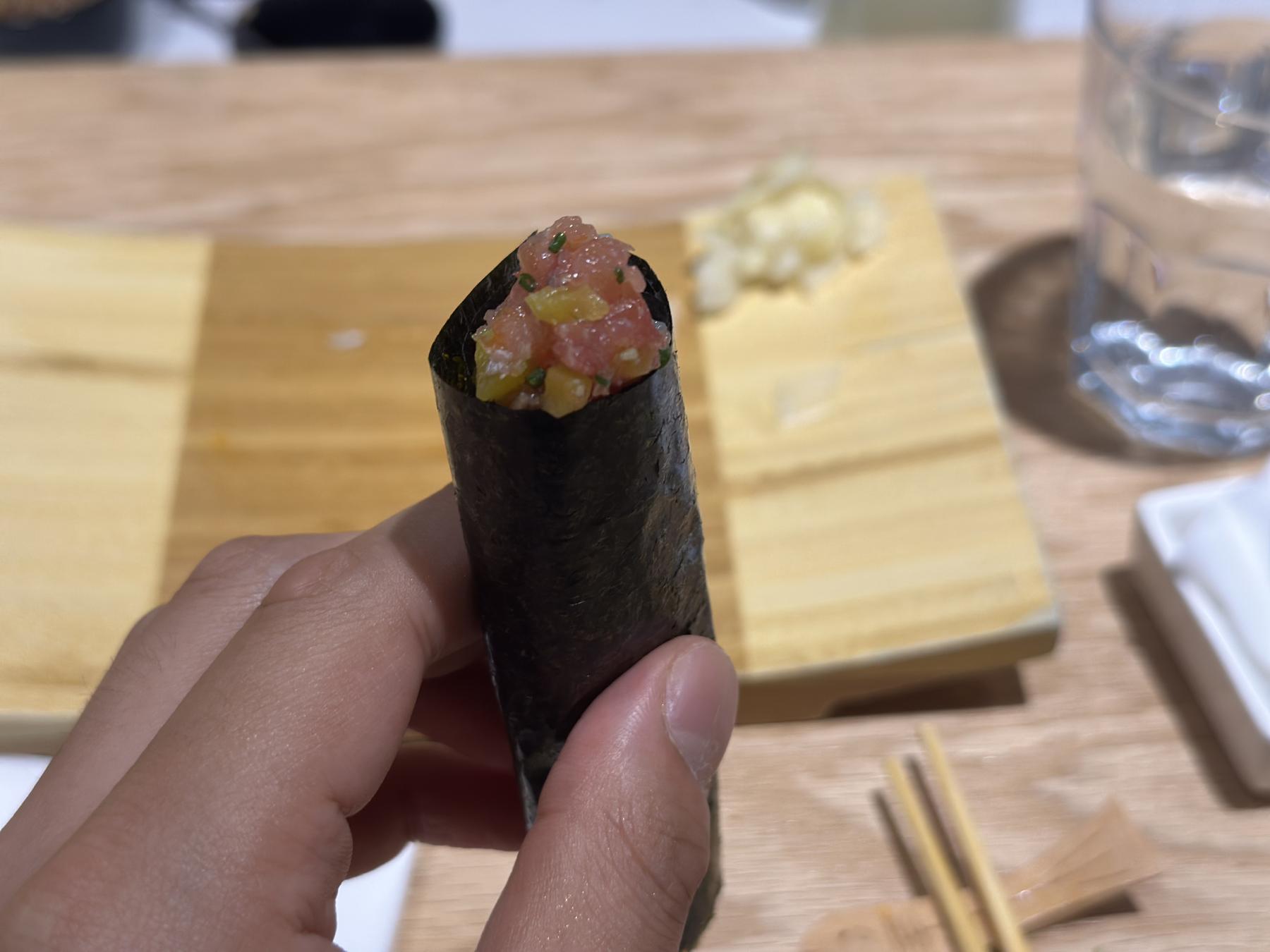 Salmon toro hand roll