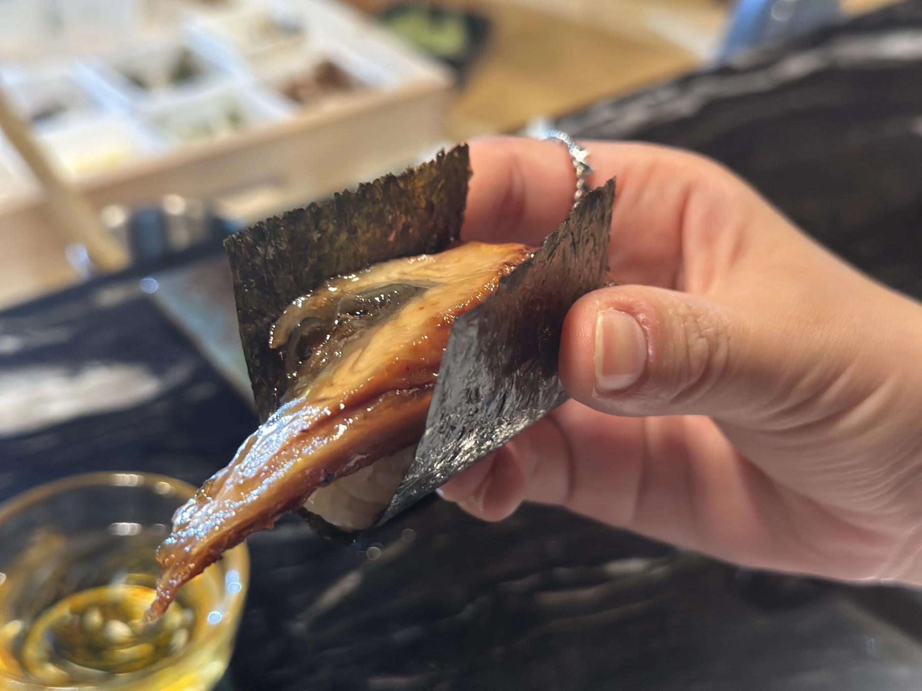 eel handroll