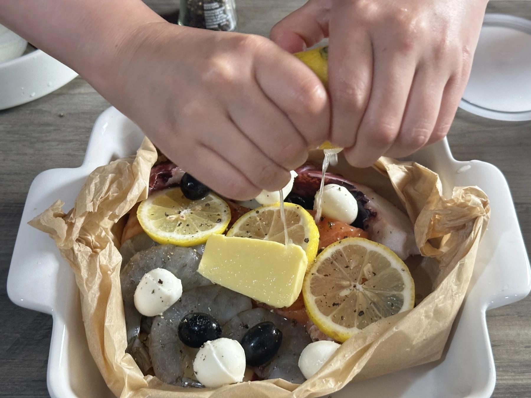 squeeze lemon