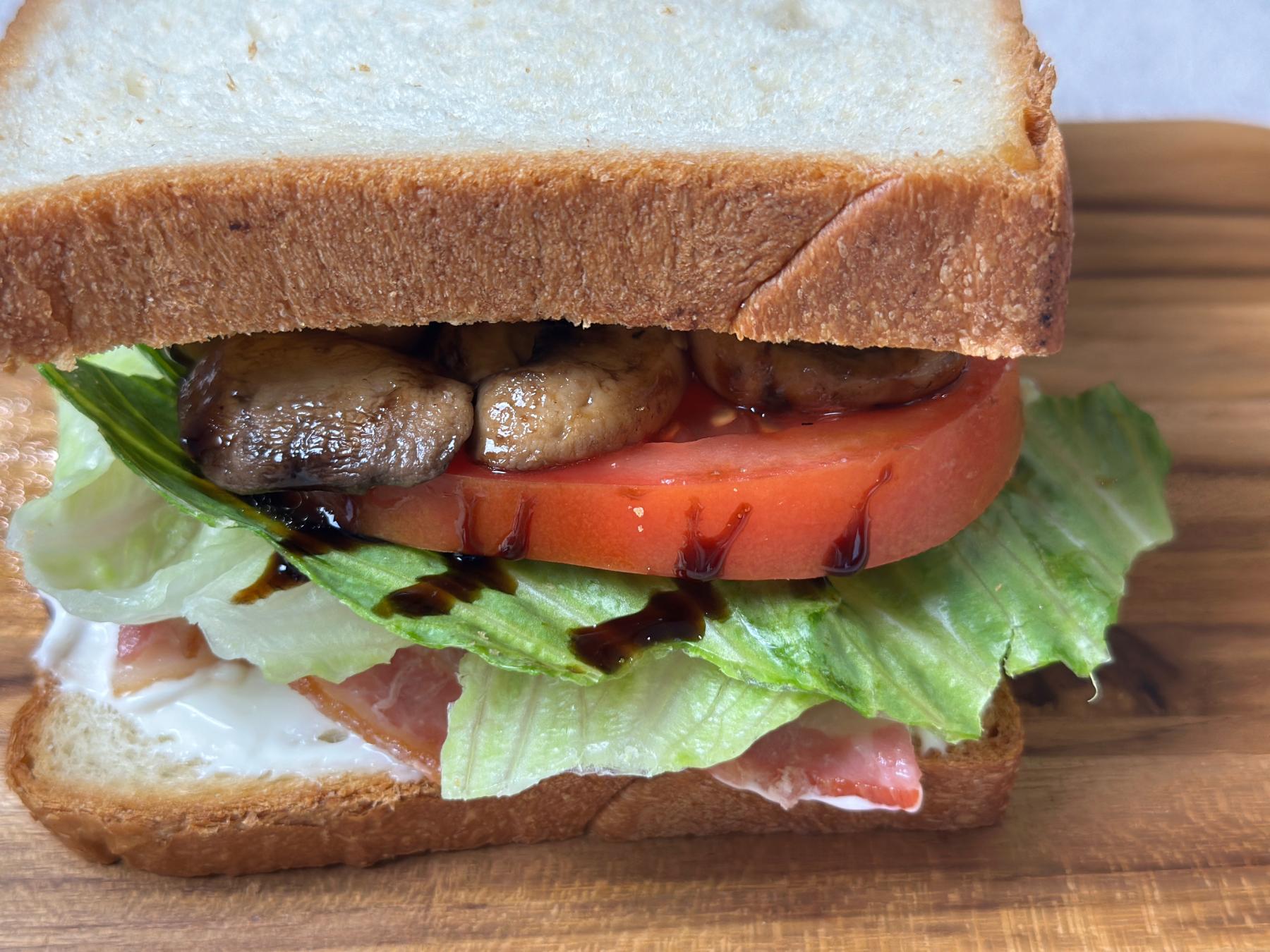 BLT with mushroom and avocado