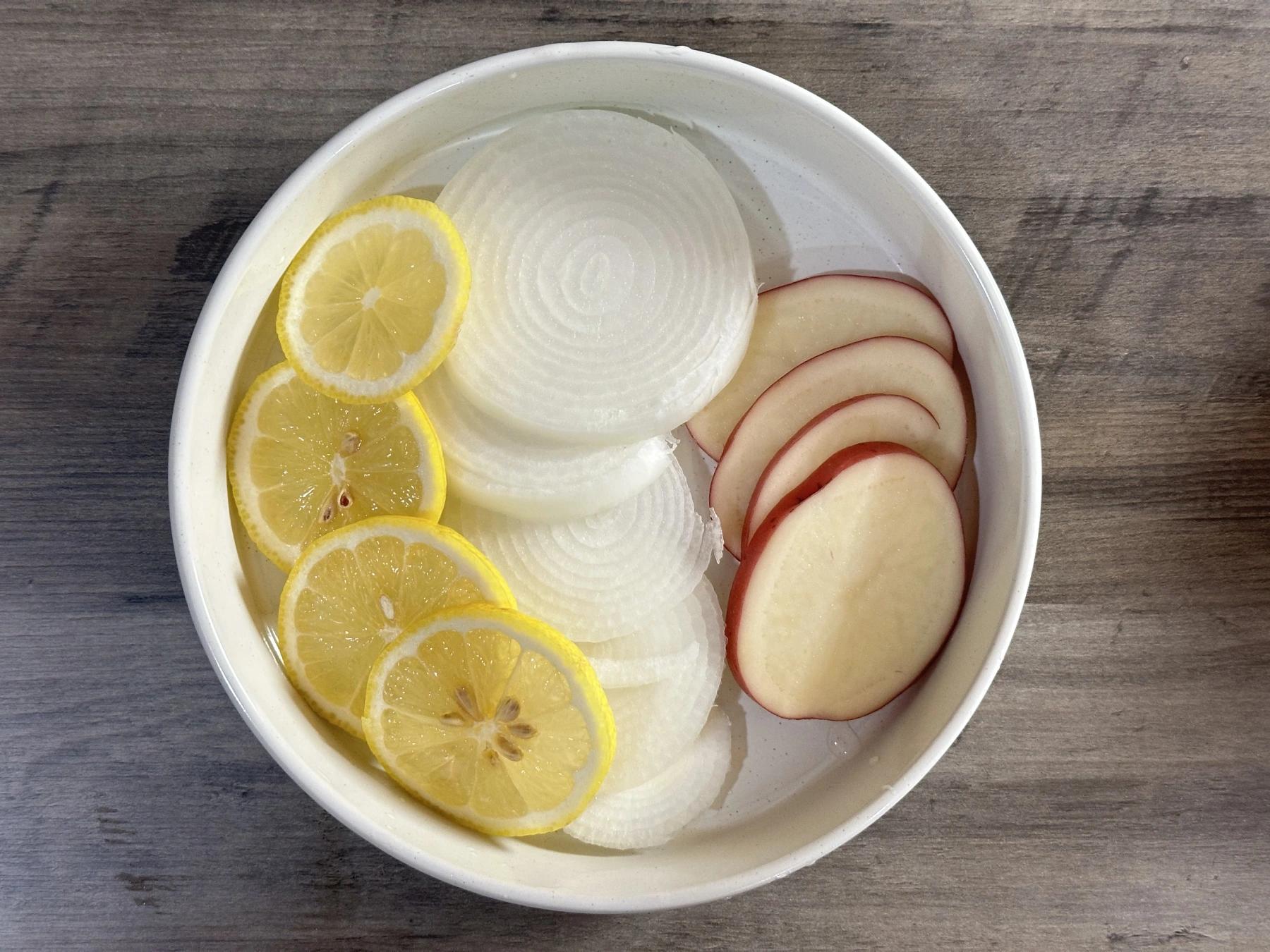 lemon, onion, potato slices