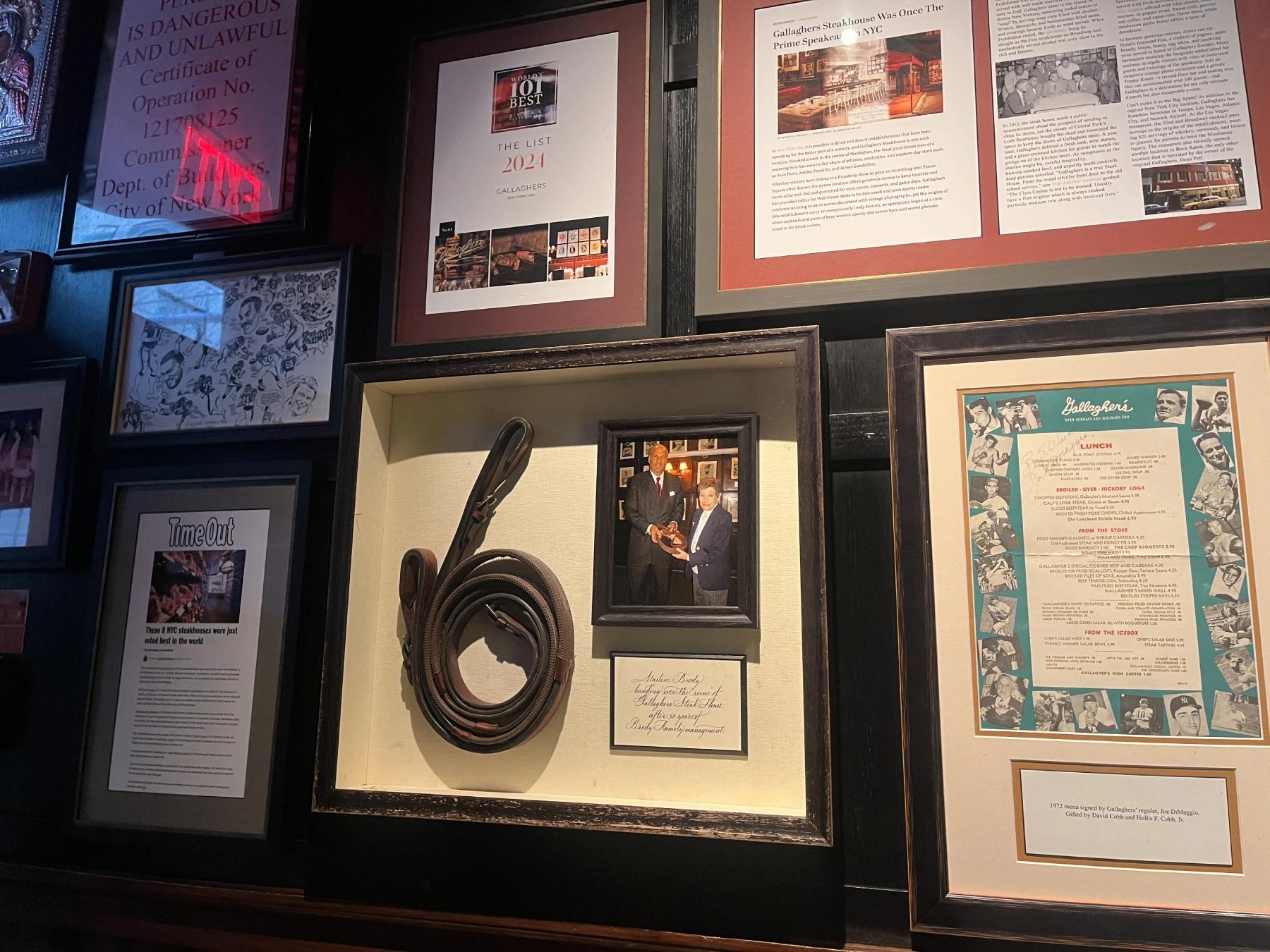interoir of Gallaghers steakhouse