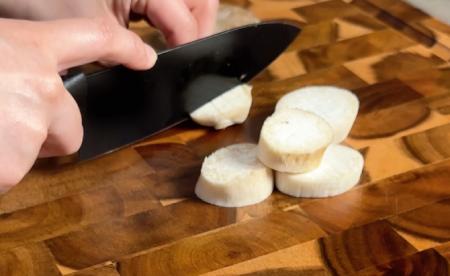 cutting mushrooms